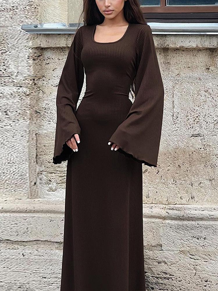 HAYA HAYA0676 Flared Long Sleeved High Waist Maxi Skirt with Lace-up Back