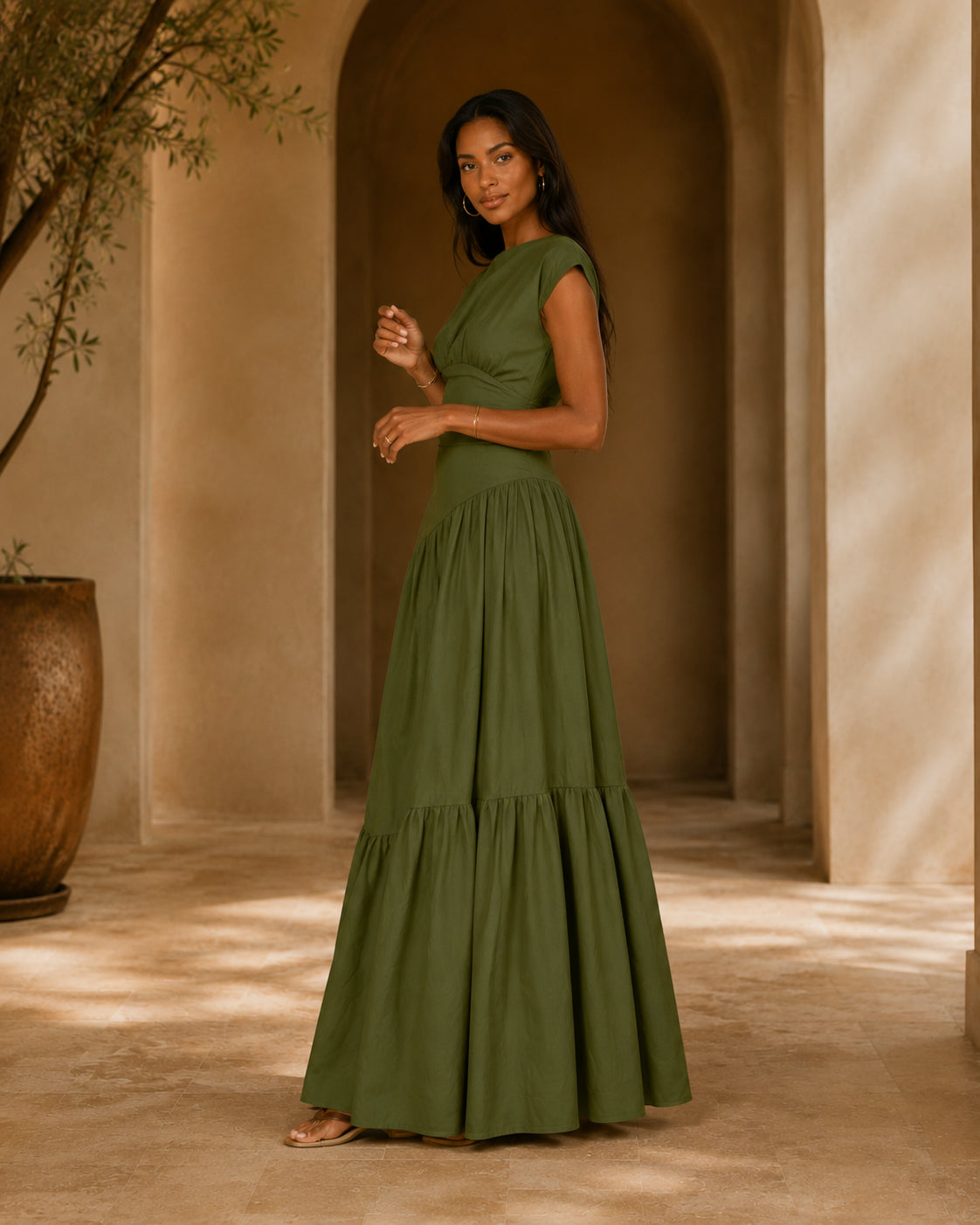 HA1641 Women's Sleeveless Pleated Loose Fit Maxi Dress
