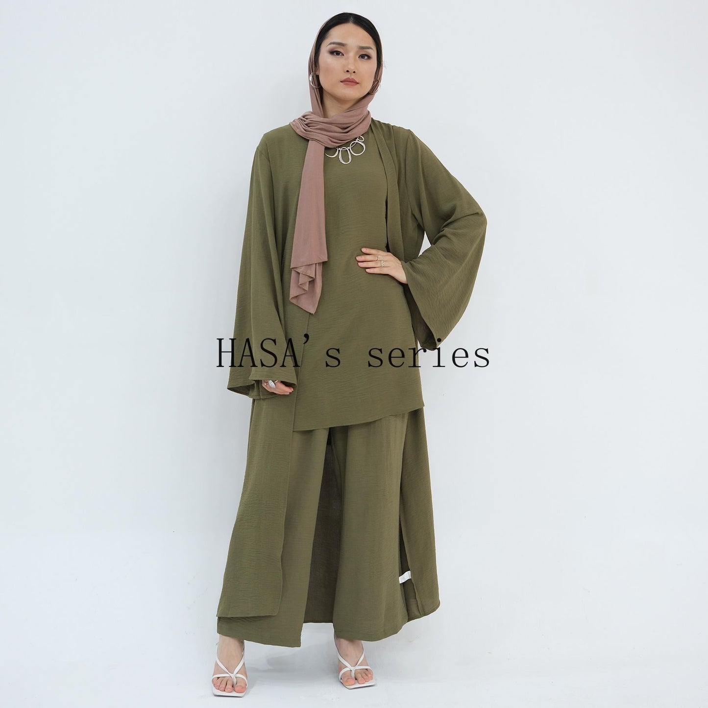 HS5107 Minimalist Style Three-piece Set | Solid Color Long Coat Paired with A Loose Two-piece Suit.