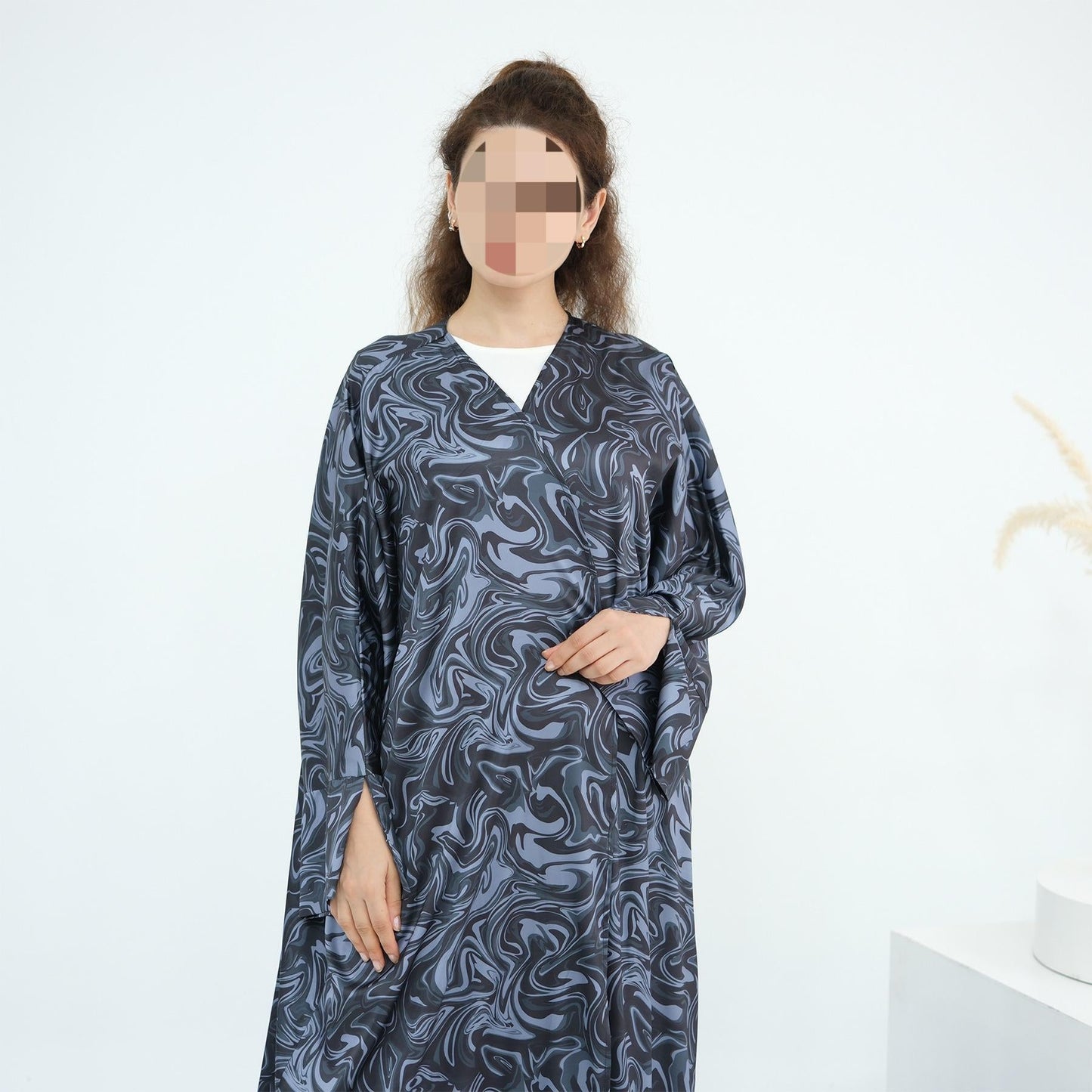 HA6555 Fashionable printed long-sleeved dress with an ankle-length cardigan style