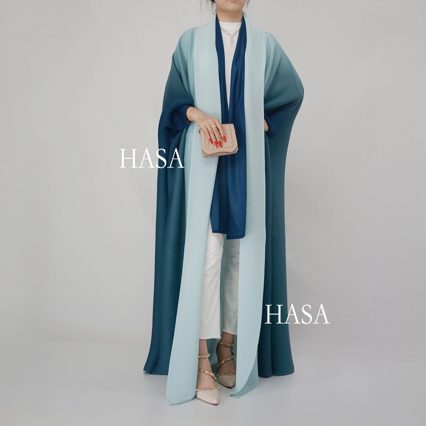HAYA SHOP 1245 Ombré Abaya Loose Fashion Robe with Pleated Patchwork Detailing