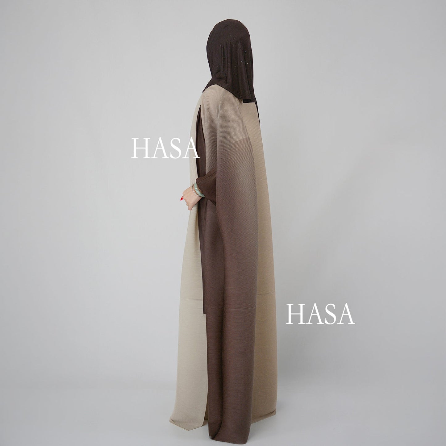 HAYA SHOP 1245 Ombré Abaya Loose Fashion Robe with Pleated Patchwork Detailing