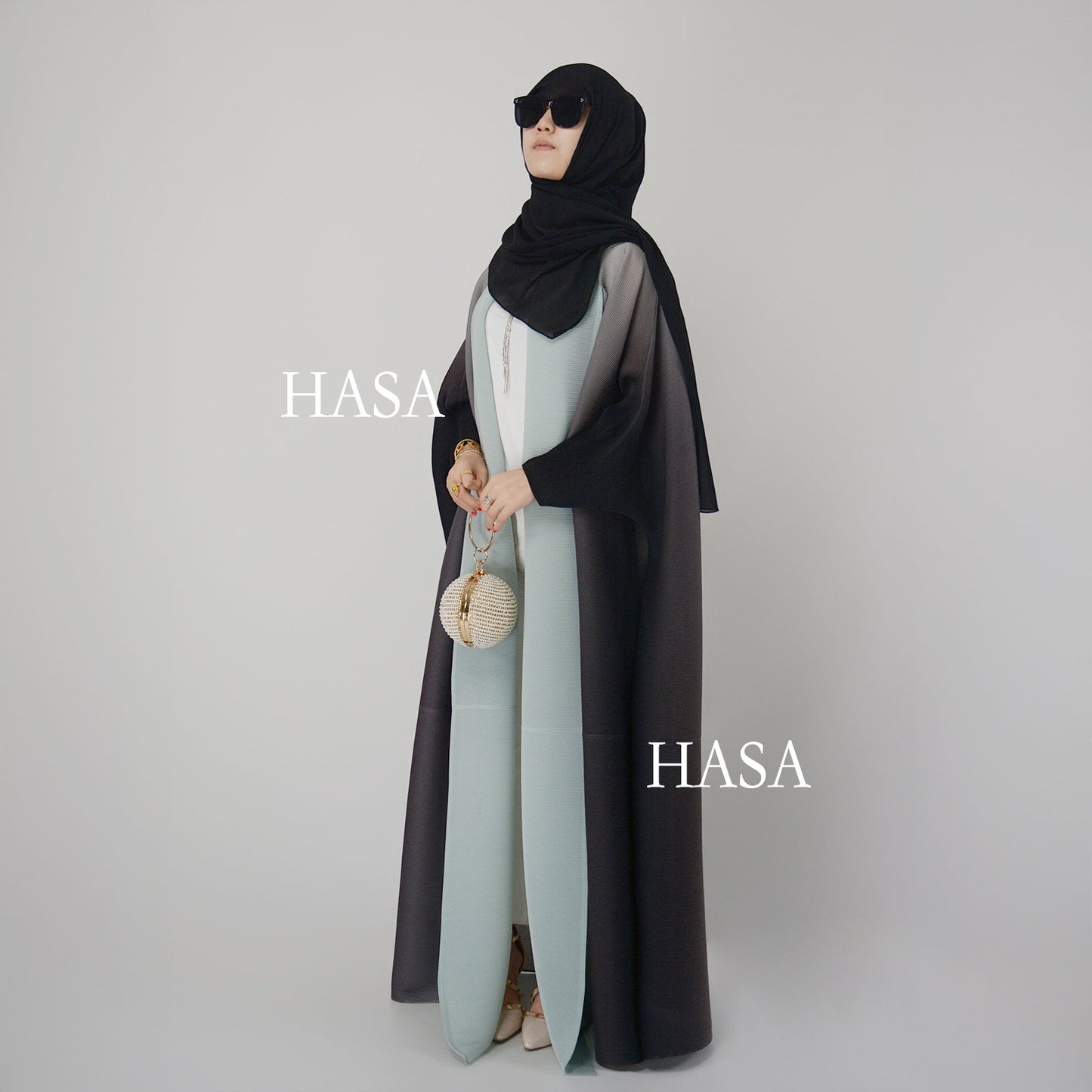 HAYA SHOP 1245 Ombré Abaya Loose Fashion Robe with Pleated Patchwork Detailing