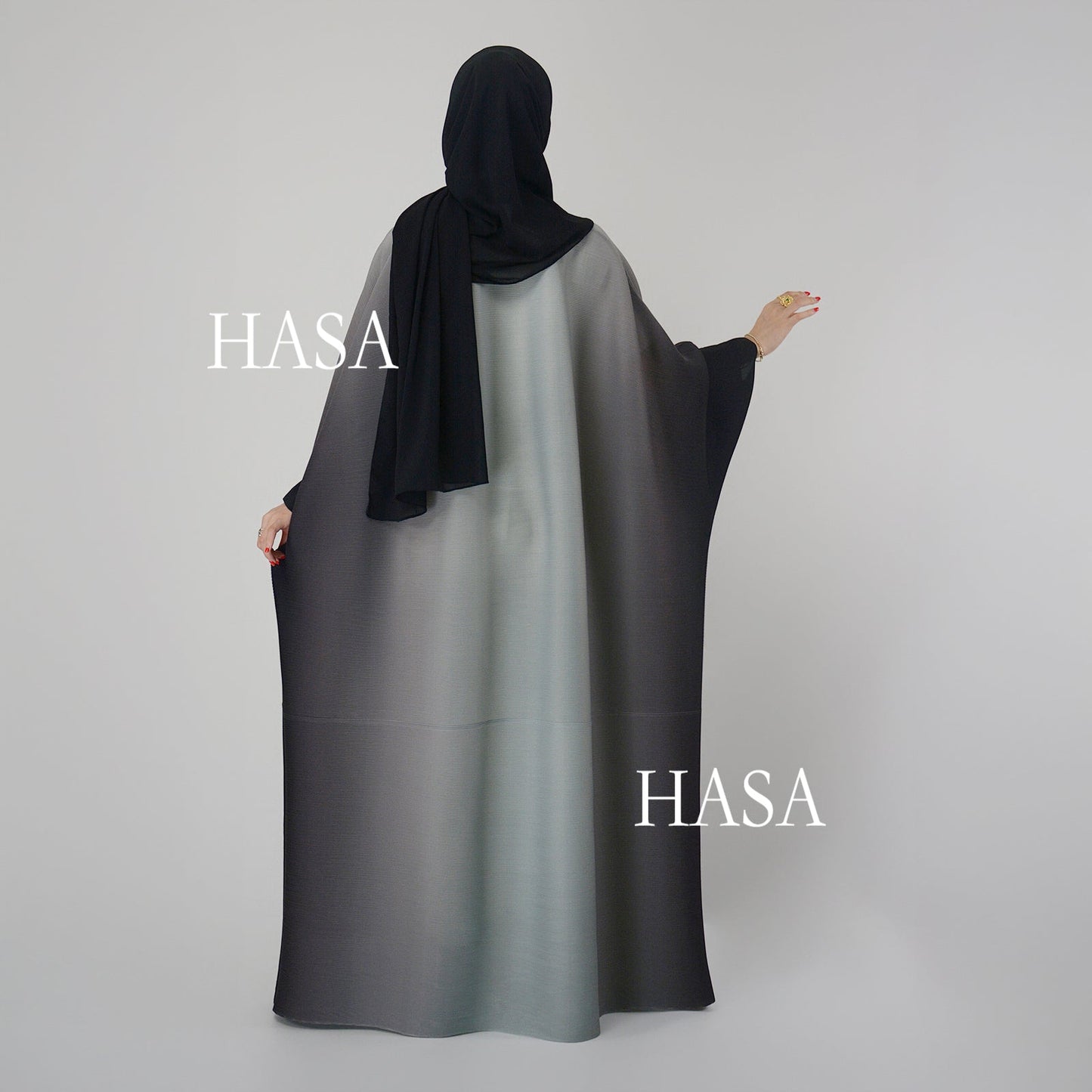 HAYA SHOP 1245 Ombré Abaya Loose Fashion Robe with Pleated Patchwork Detailing