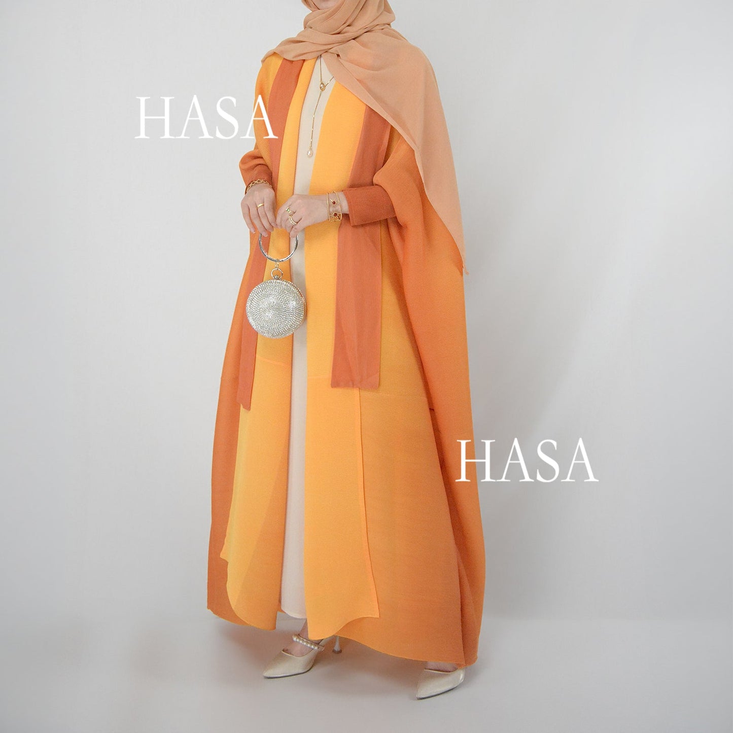 HAYA SHOP 1245 Ombré Abaya Loose Fashion Robe with Pleated Patchwork Detailing