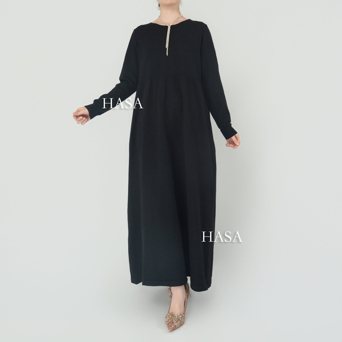 HAYA0116 Solid colour knitted long dress in Loose fitting waist