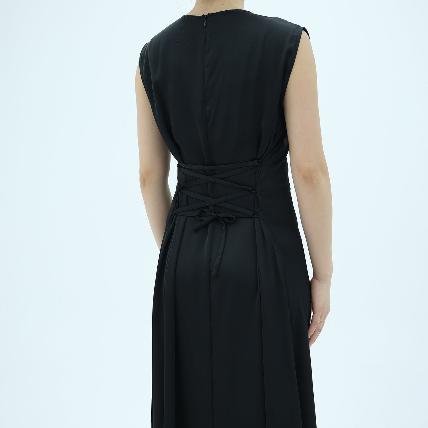 HA6620 Sleeveless Back Tie Dress (One-Piece)