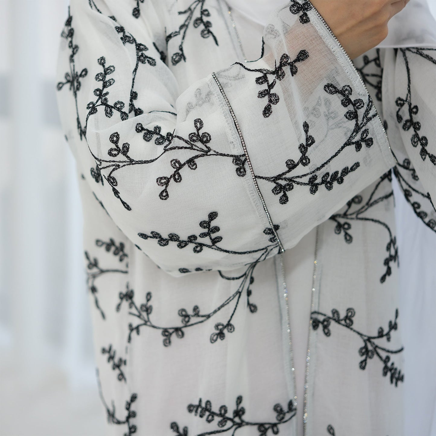 HA6623 Full-body embroidered long cardigan (optional inner layer)