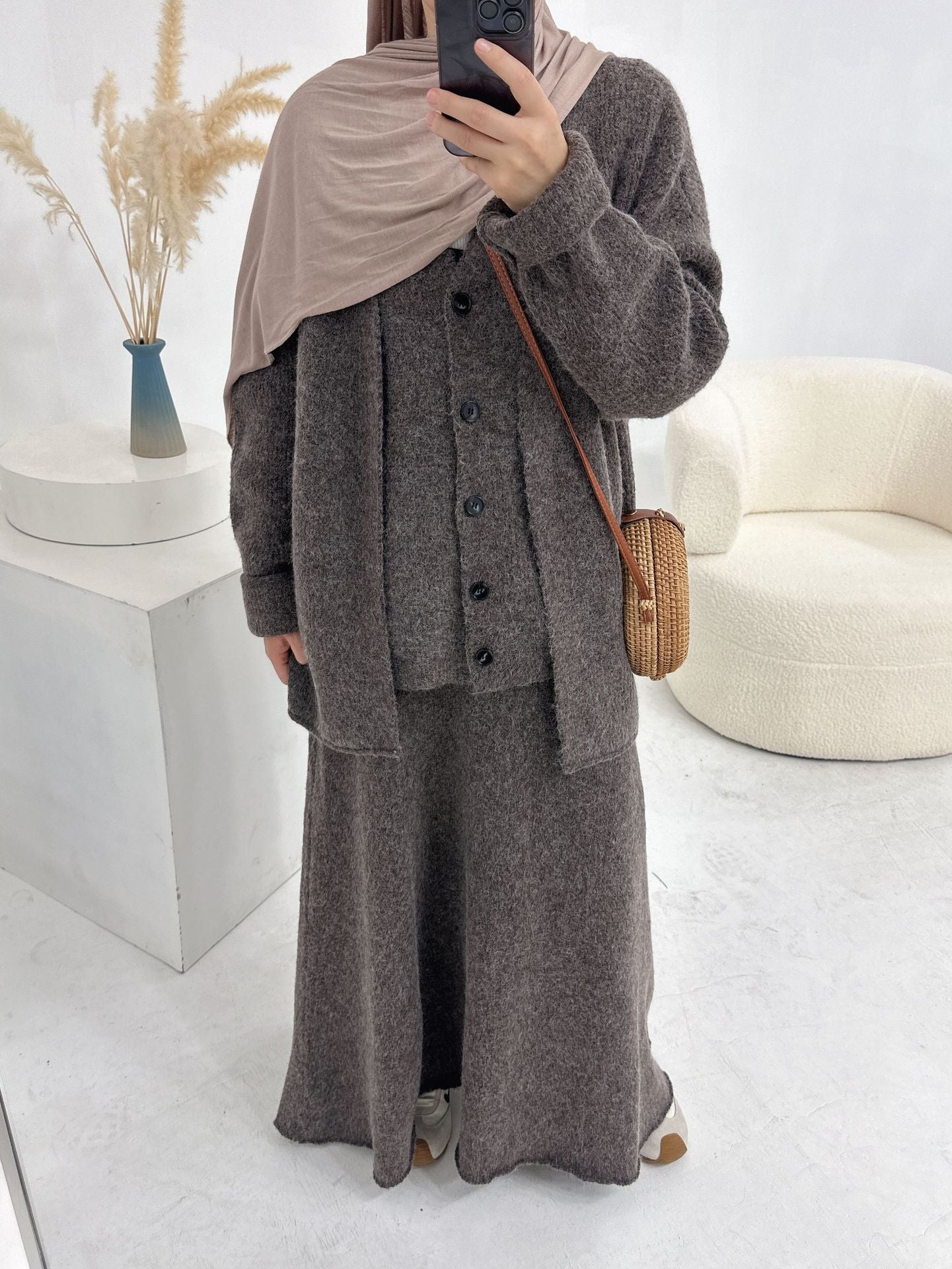 HA6596 Autumn and winter thickened knitted three-piece suit (excluding headscarf) vest + cardigan + skirt