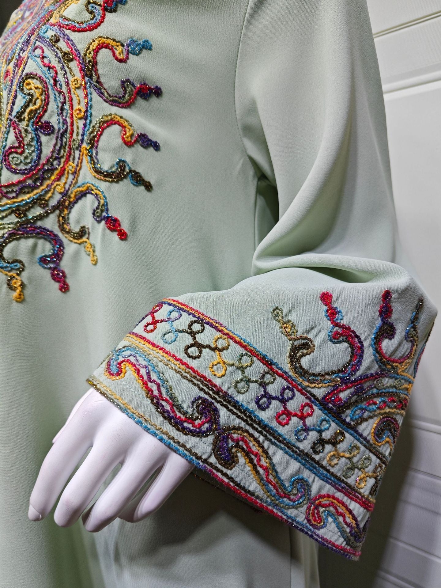 HA6666 Embroidered long wide-sleeved dress | Comfortable fit, easy to wear