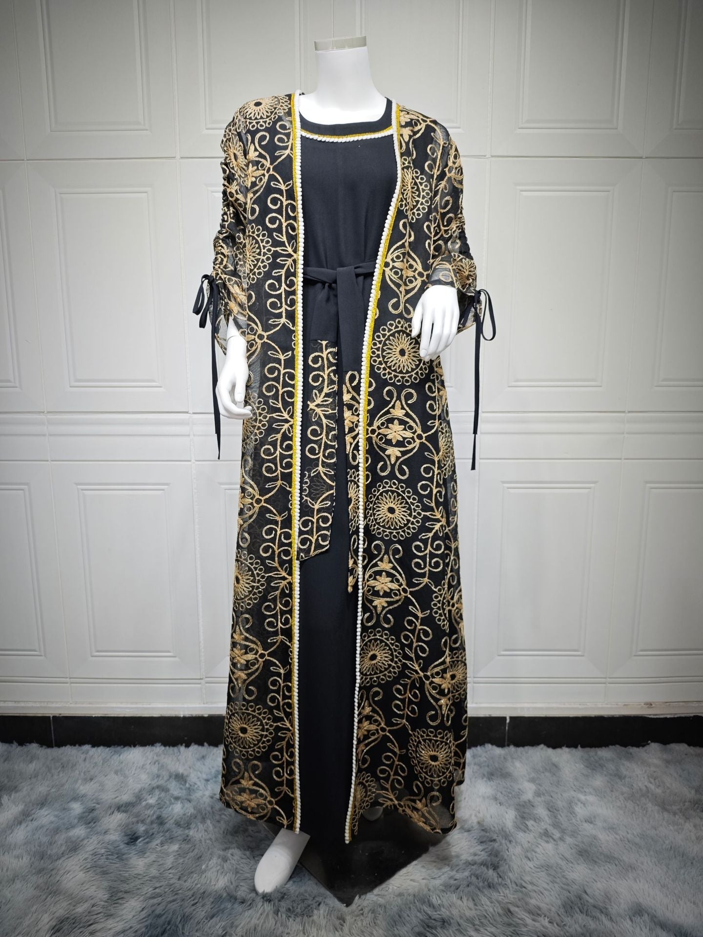 HA6653 Embroidered Robe Two-piece Set, Elegant and Lightweight Design.