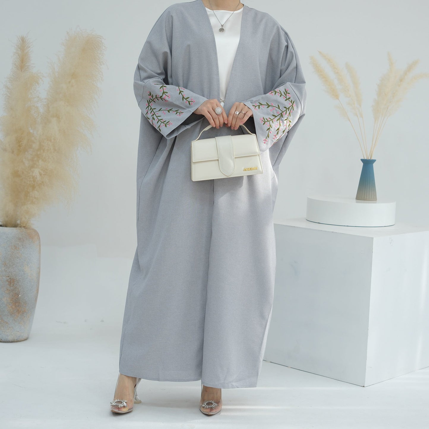 HAYA HAYA1046 Flower Embroidery Elegant Cardigan Robe