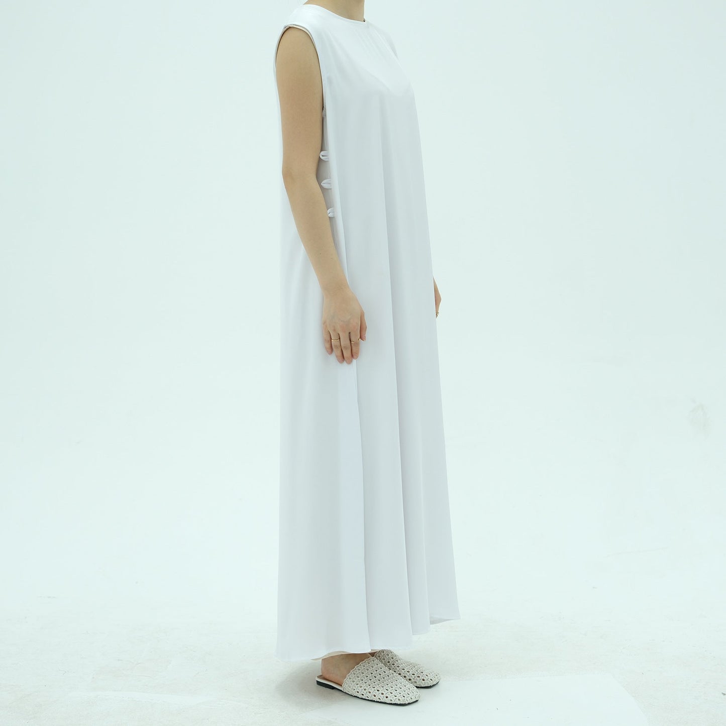 HA6620 Sleeveless Back Tie Dress (One-Piece)
