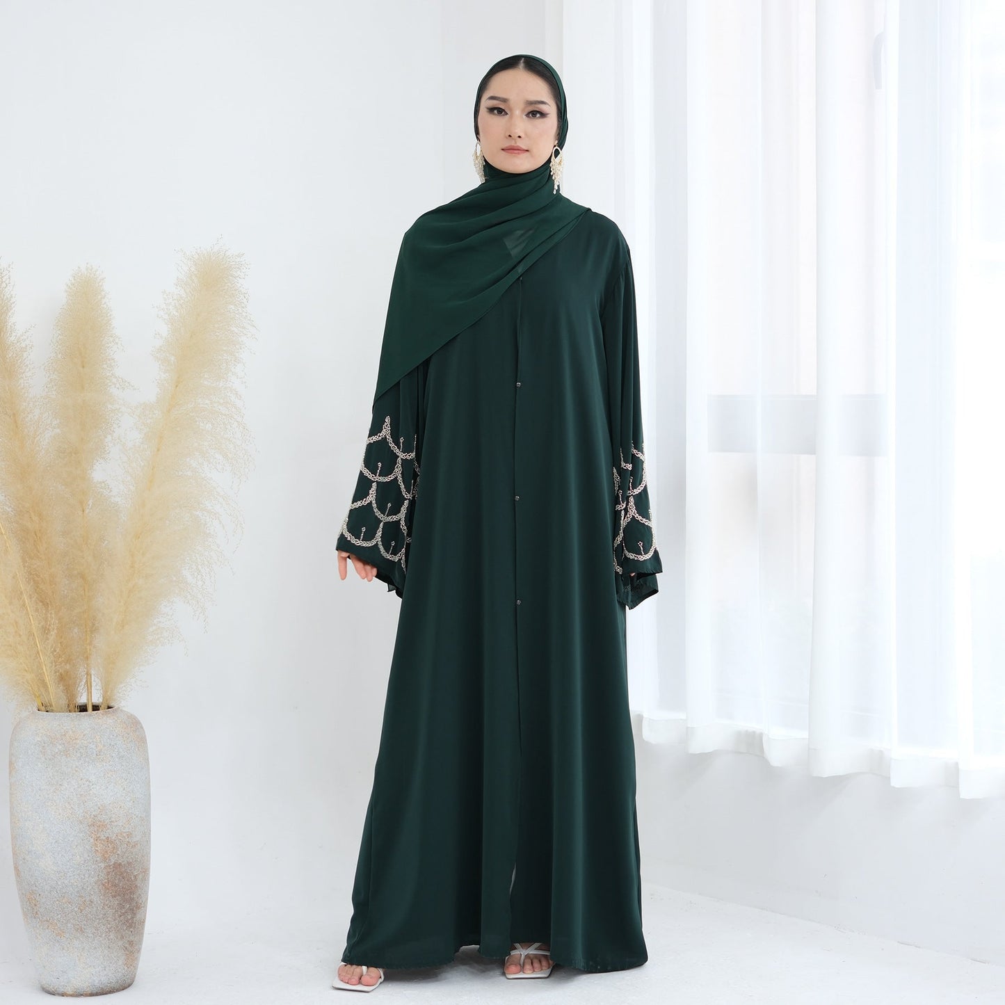 HA6608 Solid Color Hand-beaded Long Cardigan (headscarf Not Included)