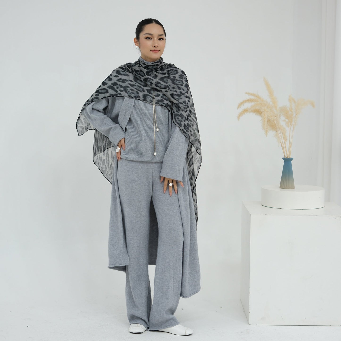 HA6603 Thickened knitted three-piece long coat set (with optional headscarf)