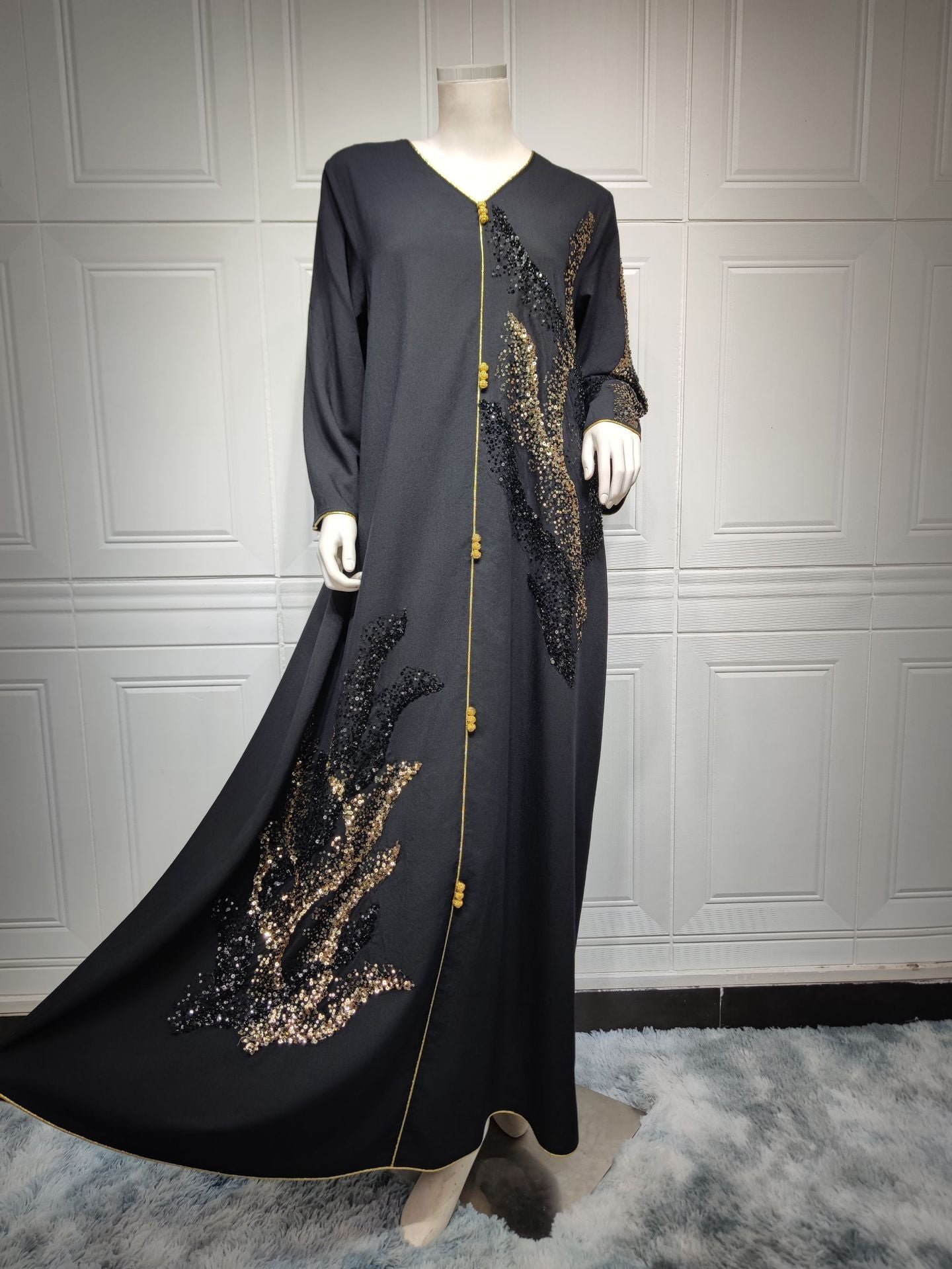 HA6659  Long-sleeved Sequined Embroidered Patchwork Dress with A Light Silhouette and Soft Color Scheme.
