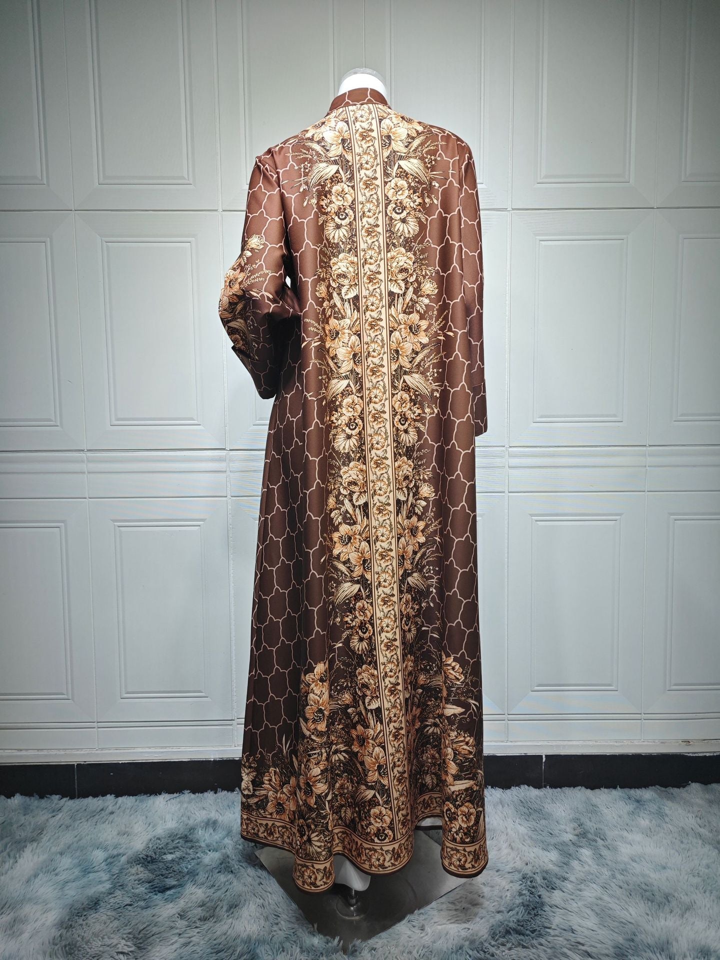 HA6654 Rhinestone-embroidered Long Robe Dress with Elegant Three-dimensional Pattern Design