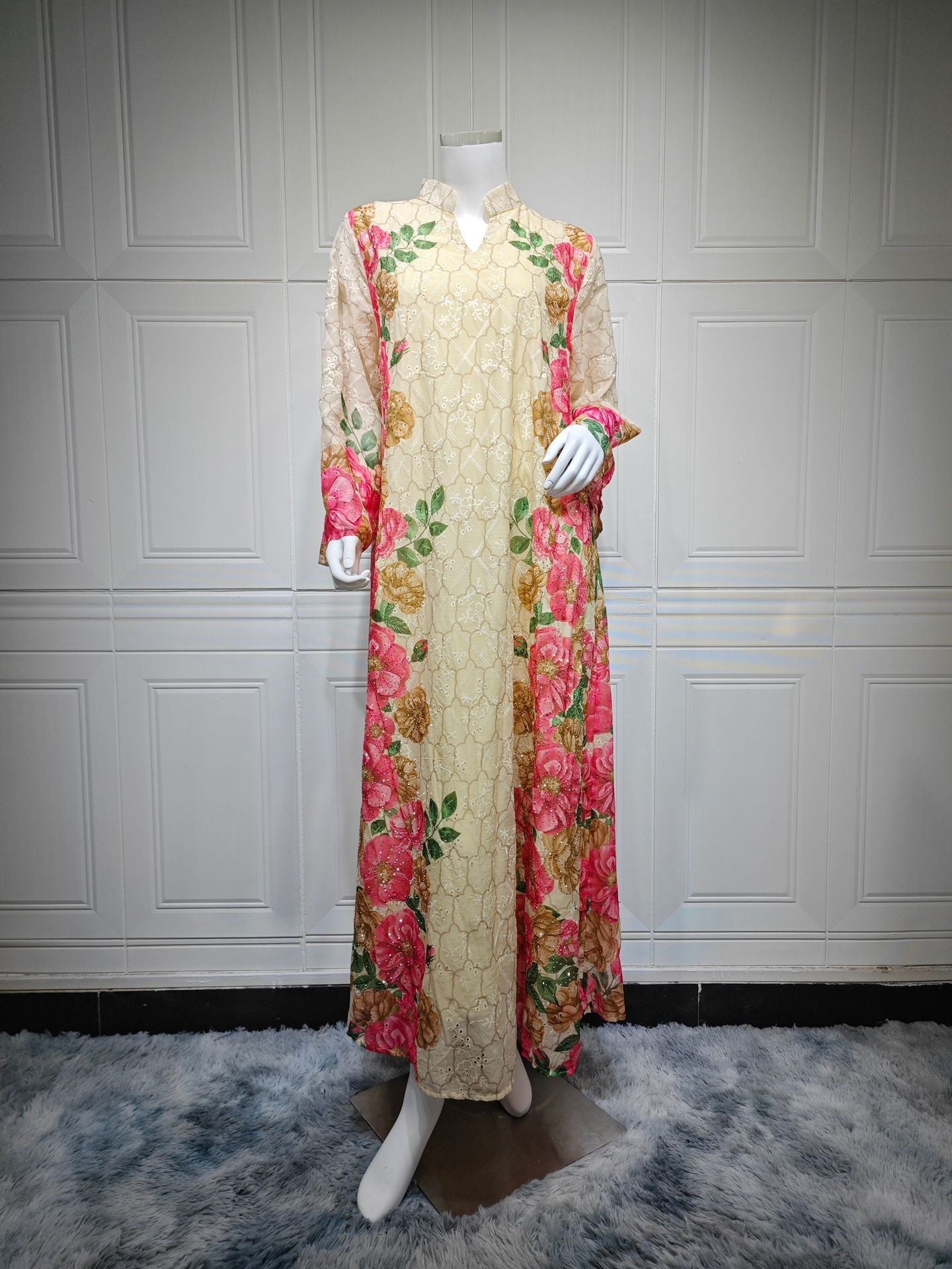 HA6667 Printed Long-sleeved Dress with A Small V-neck Design