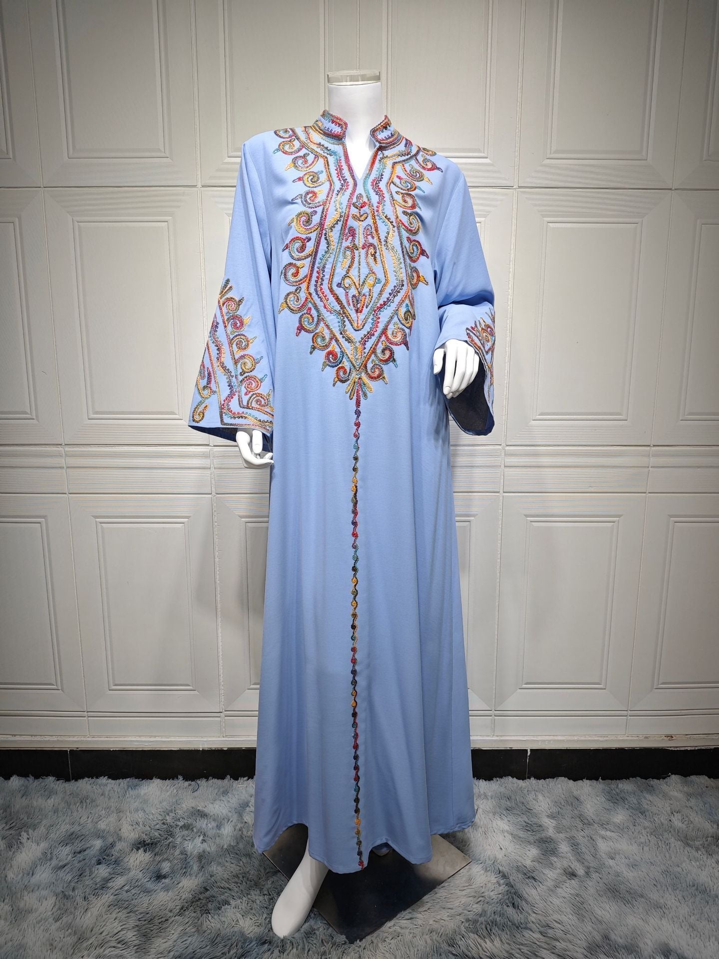 HA6669 Pullover Embroidered Robe Dress with Simple Long Sleeves