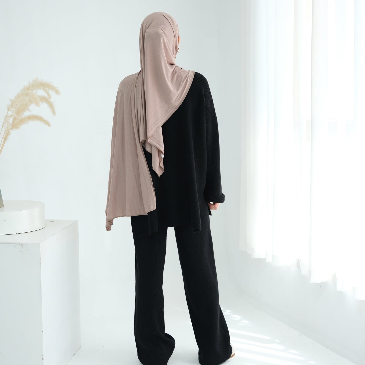 HA6599 Autumn and Winter Thickened Knitted Suit Solid Color Two-piece Suit (excluding Headscarf) Top + Trousers