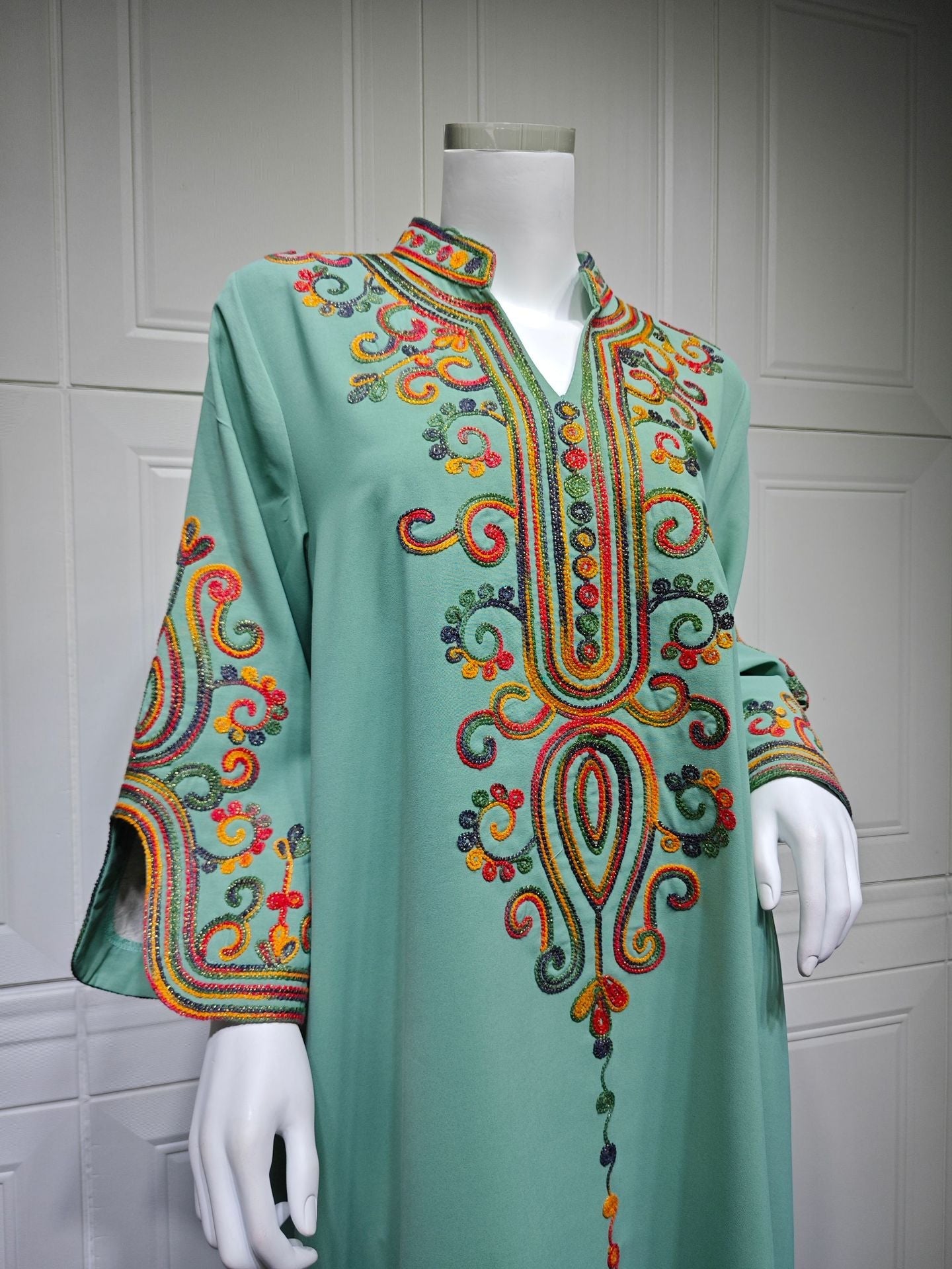HA6652 Rope embroidery midi dress with elegant stand-up collar design