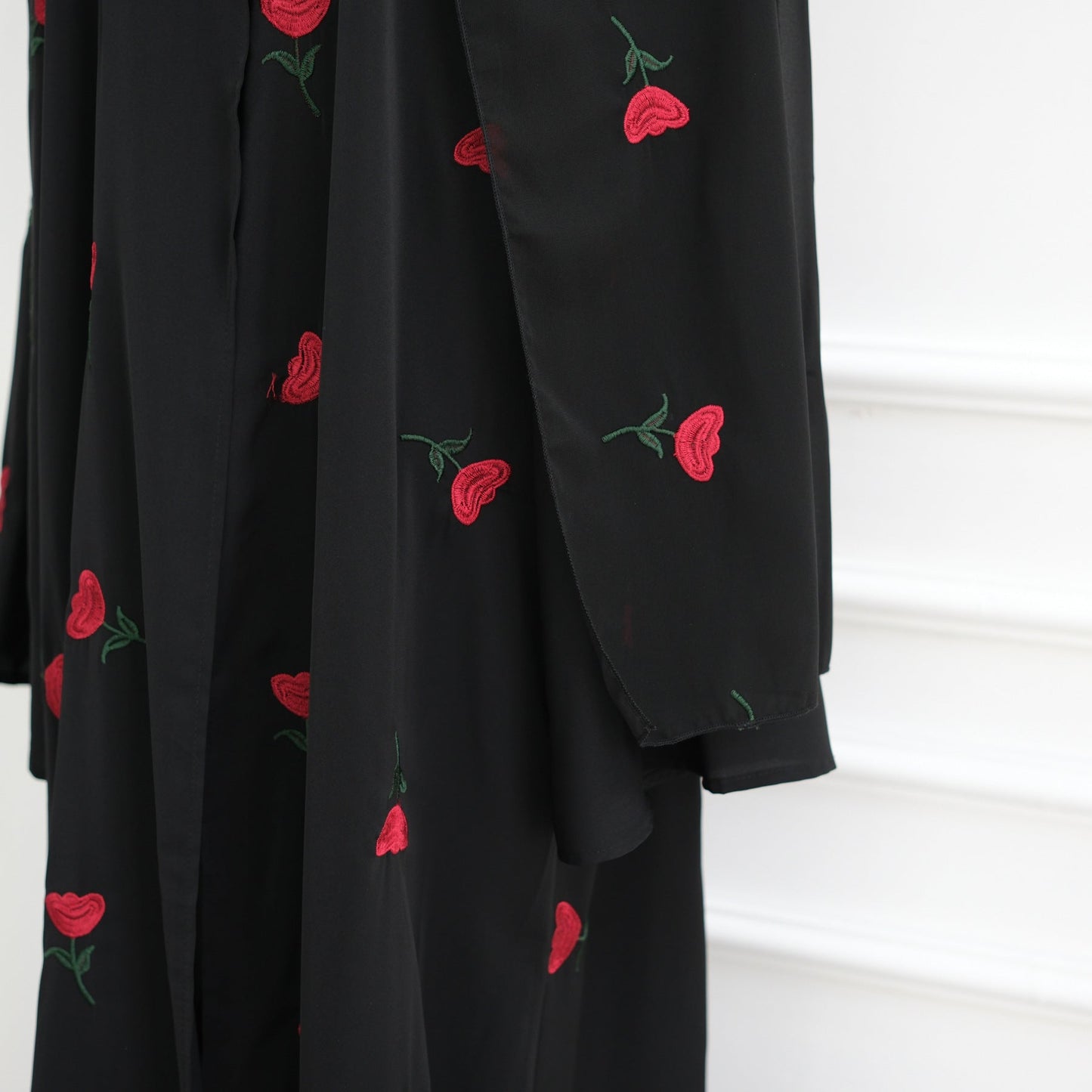 HA6631 Long cardigan with floral embroidery (headscarf optional)