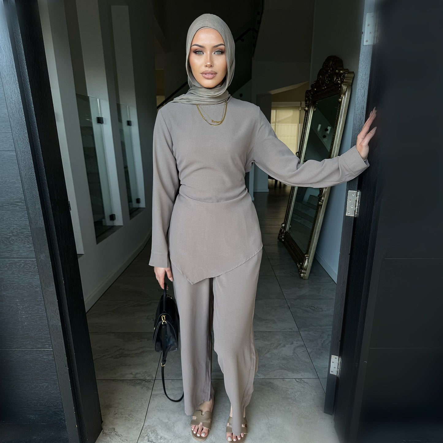 HA6614 Modest Nida Two-Piece Set with Waist Tie & Pocket Trousers