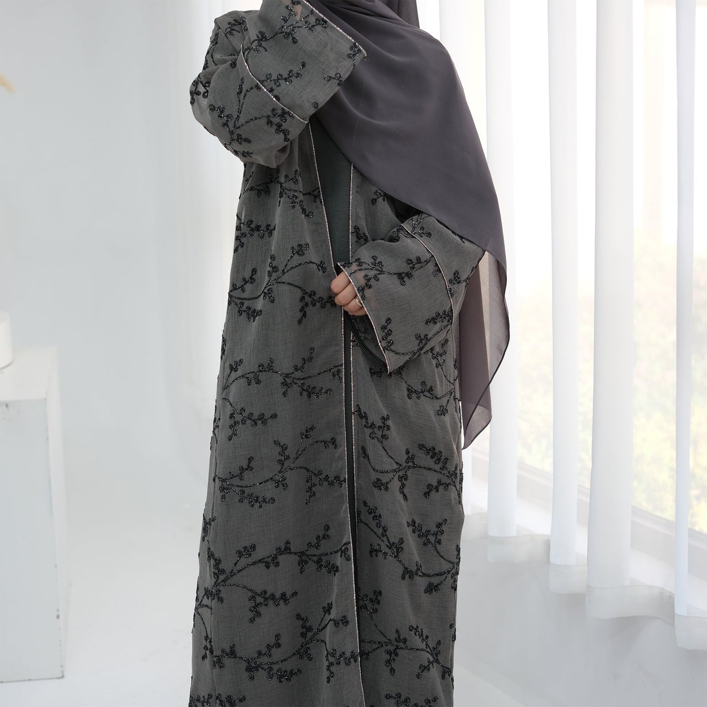 HA6623 Full-body embroidered long cardigan (optional inner layer)