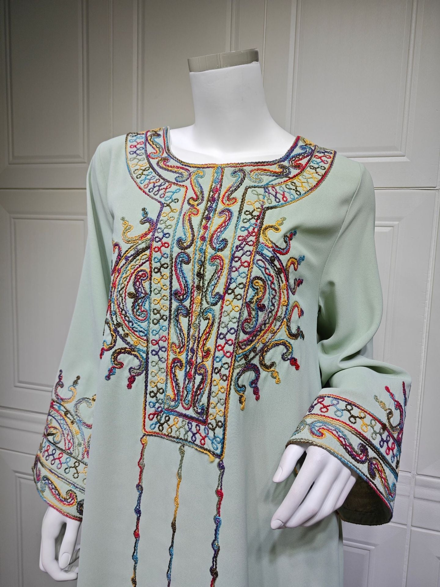 HA6666 Embroidered long wide-sleeved dress | Comfortable fit, easy to wear