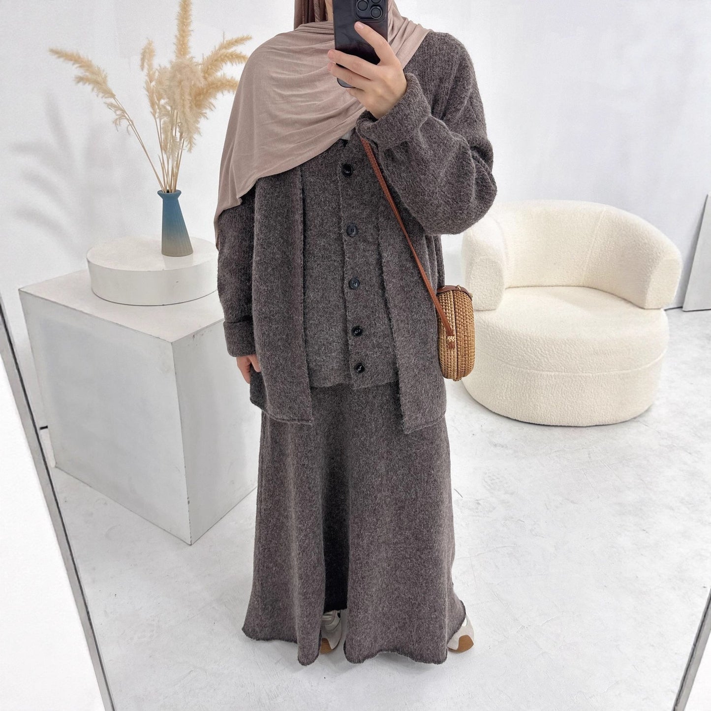 HA6596 Autumn and winter thickened knitted three-piece suit (excluding headscarf) vest + cardigan + skirt