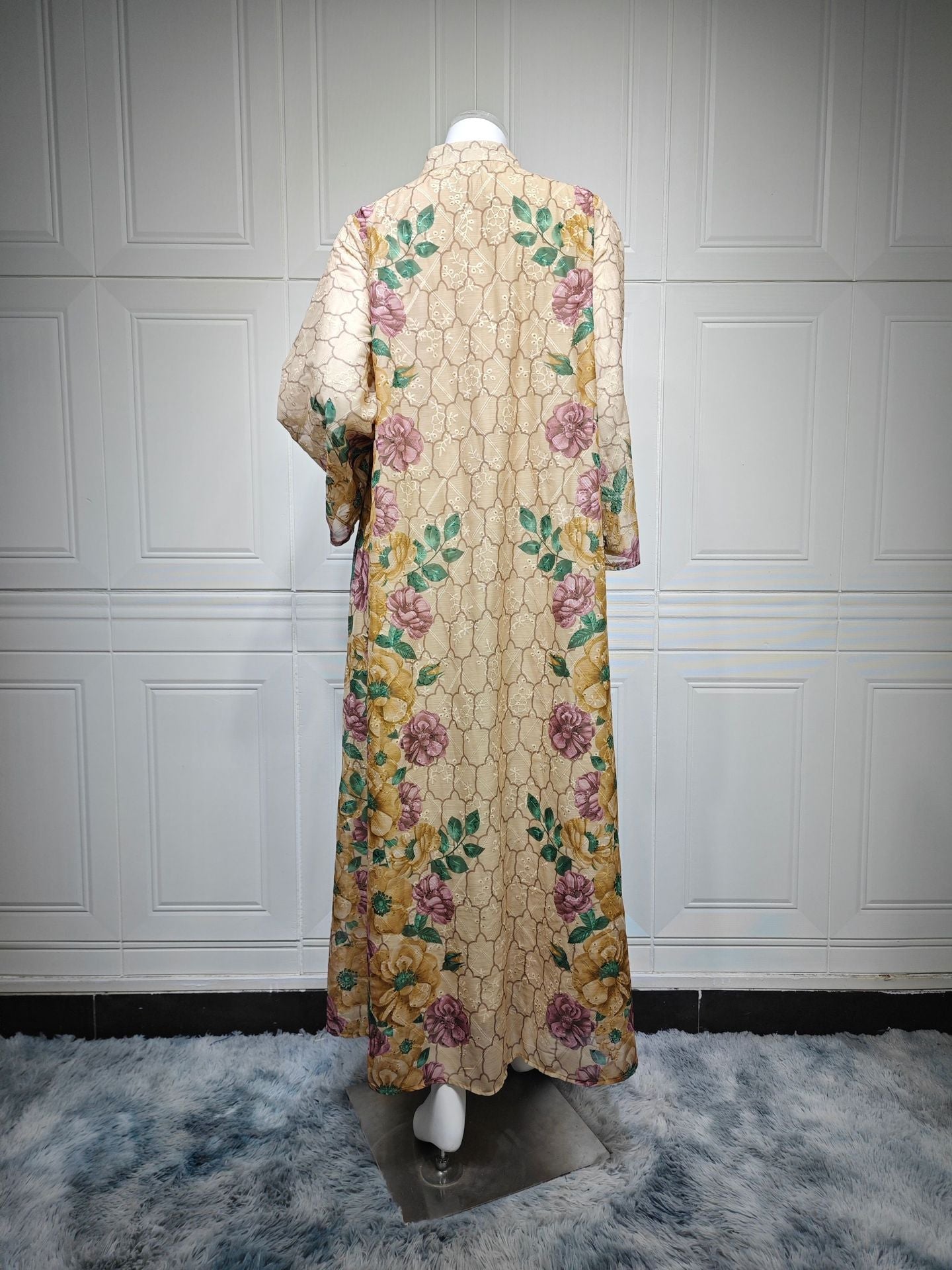 HA6667 Printed Long-sleeved Dress with A Small V-neck Design
