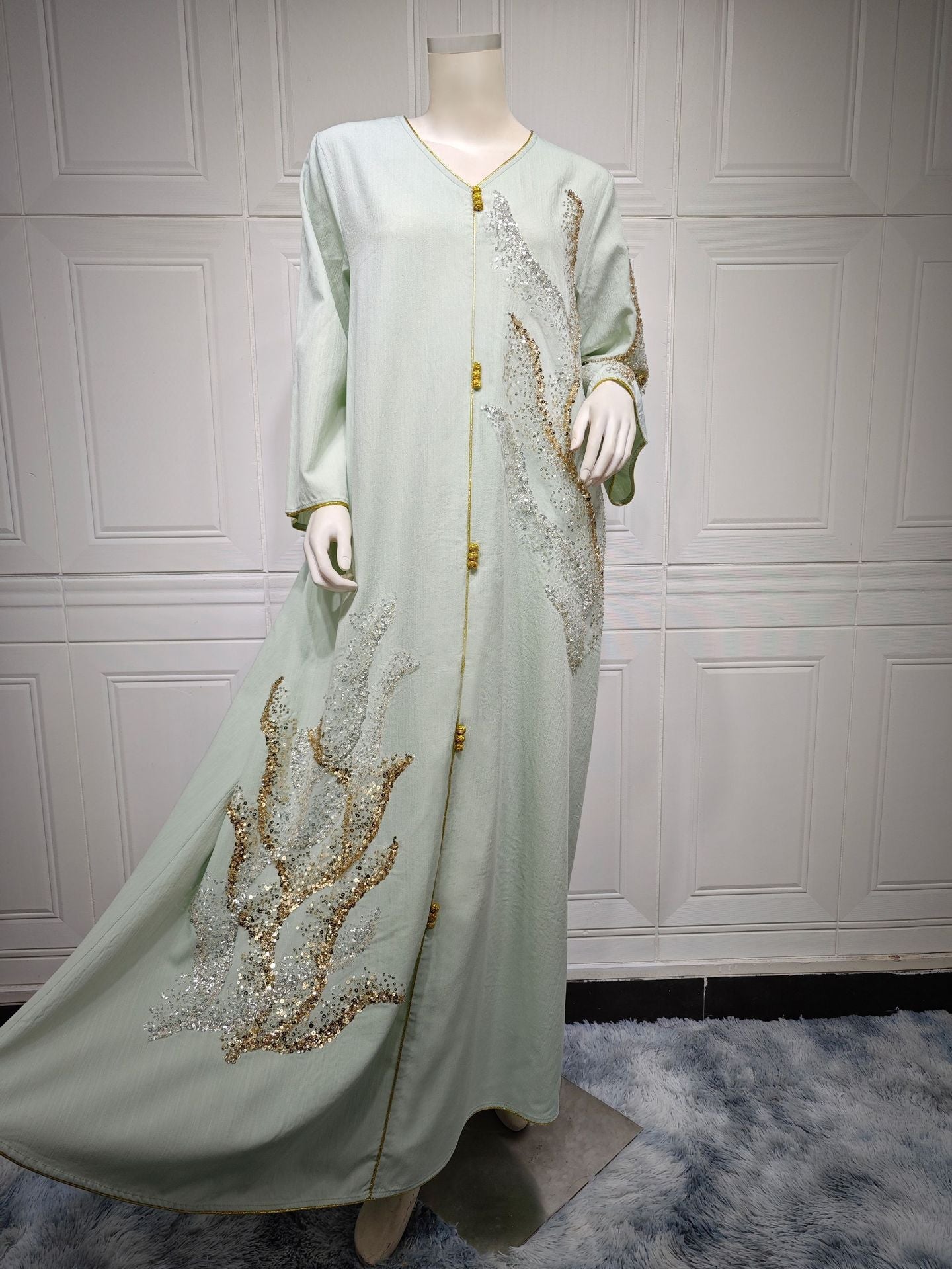 HA6659  Long-sleeved Sequined Embroidered Patchwork Dress with A Light Silhouette and Soft Color Scheme.