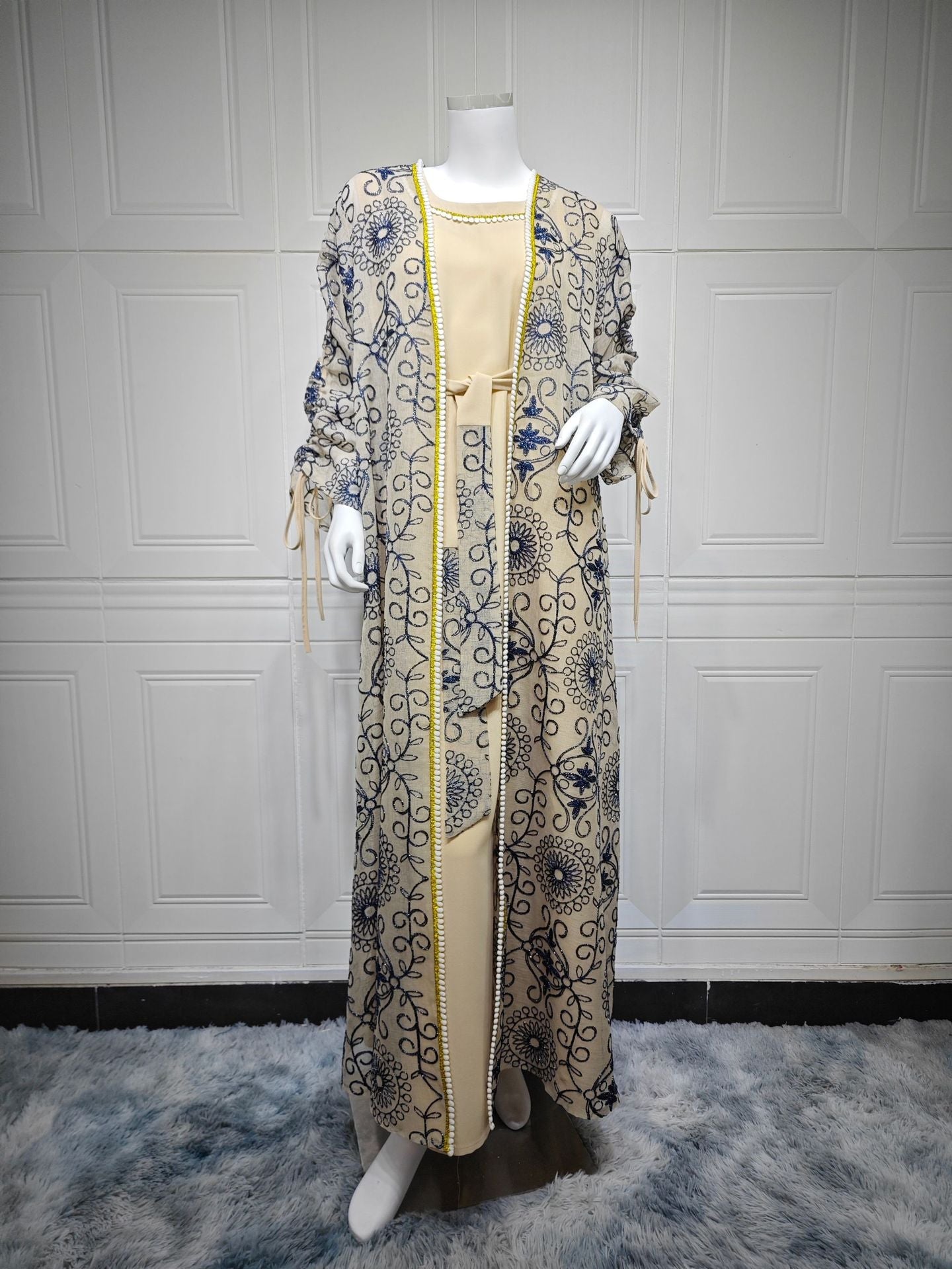 HA6653 Embroidered Robe Two-piece Set, Elegant and Lightweight Design.