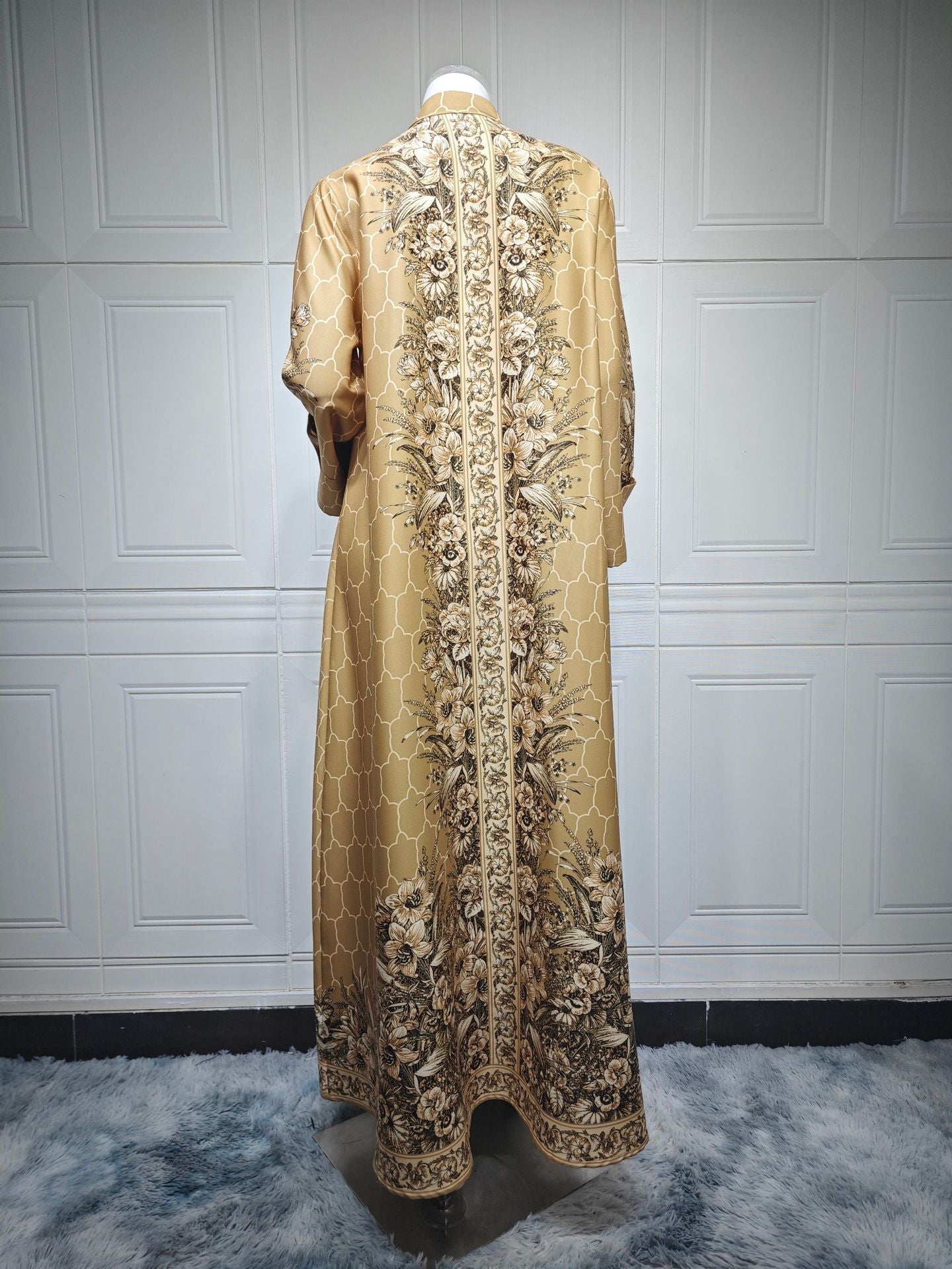 HA6654 Rhinestone-embroidered Long Robe Dress with Elegant Three-dimensional Pattern Design