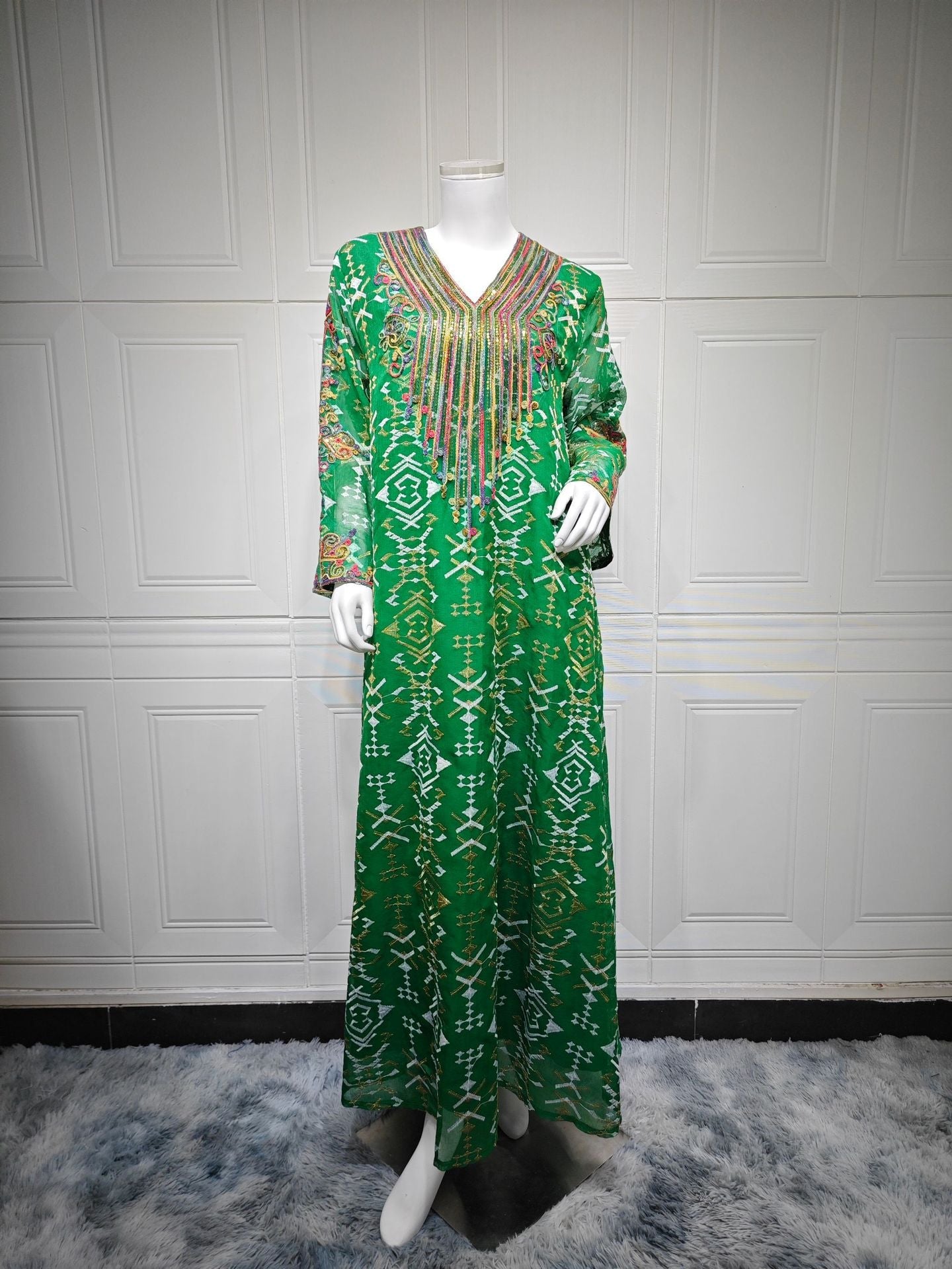 HA6658 Appliqué Patchwork Robe Dress: Lightweight Mesh Combined with Delicate Patterns