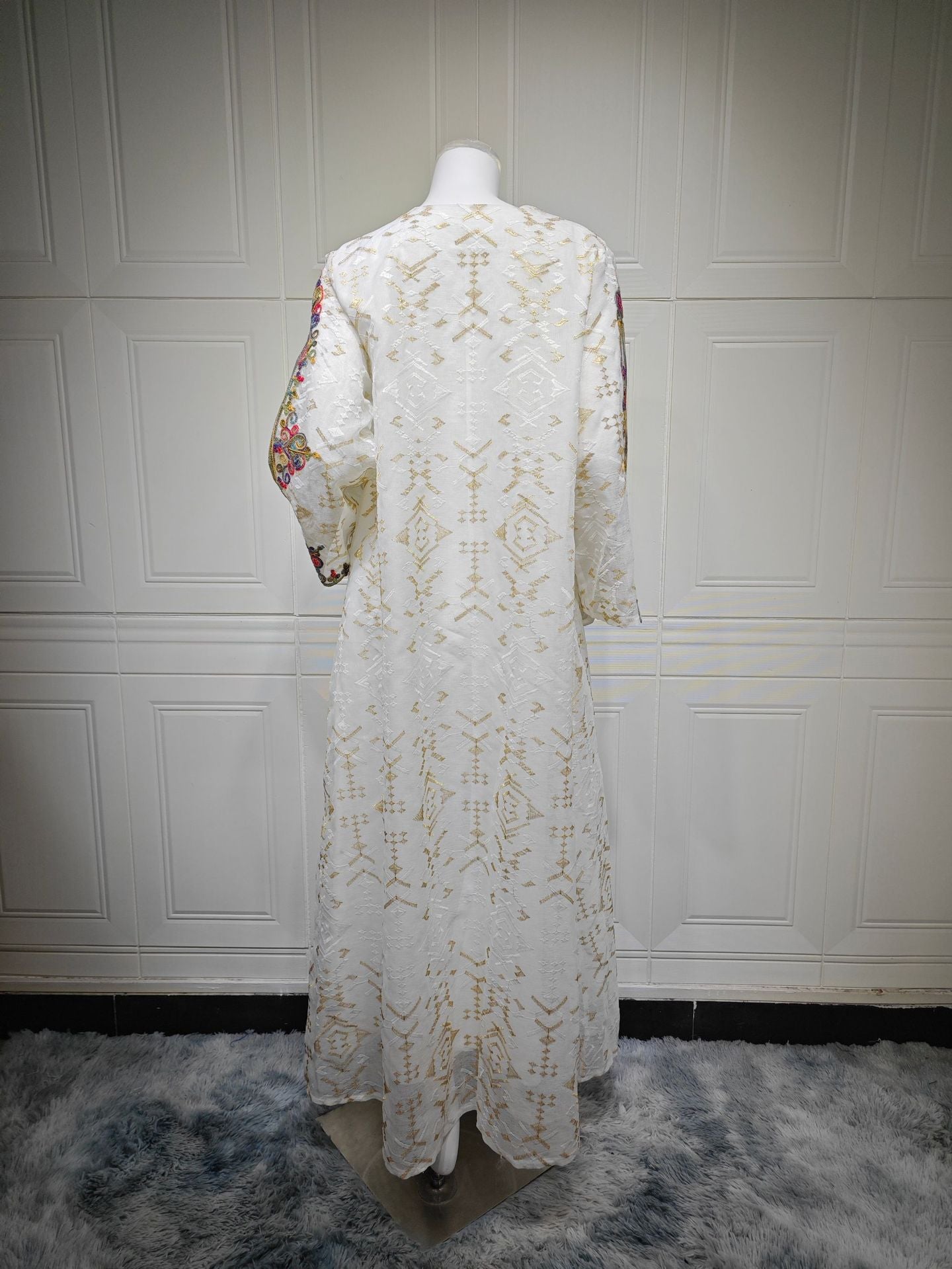 HA6658 Appliqué Patchwork Robe Dress: Lightweight Mesh Combined with Delicate Patterns