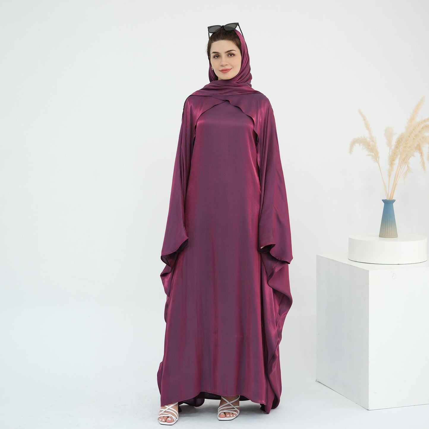 HA6584 Solid Color Beaded Loose Elegant Robe Dress