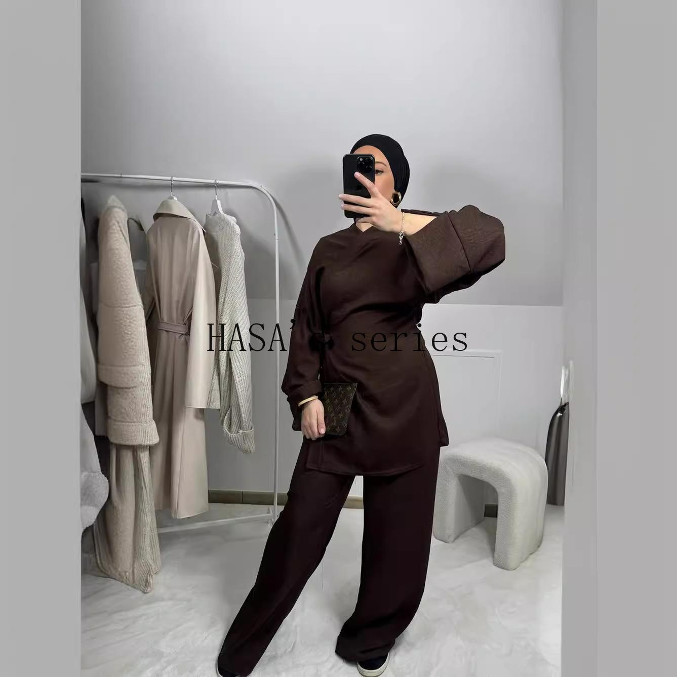 HS4830 A Simple, Tie-front Top Paired with Wide-leg Pants – A Comfortable Two-piece Set Suitable for Everyday Wear.