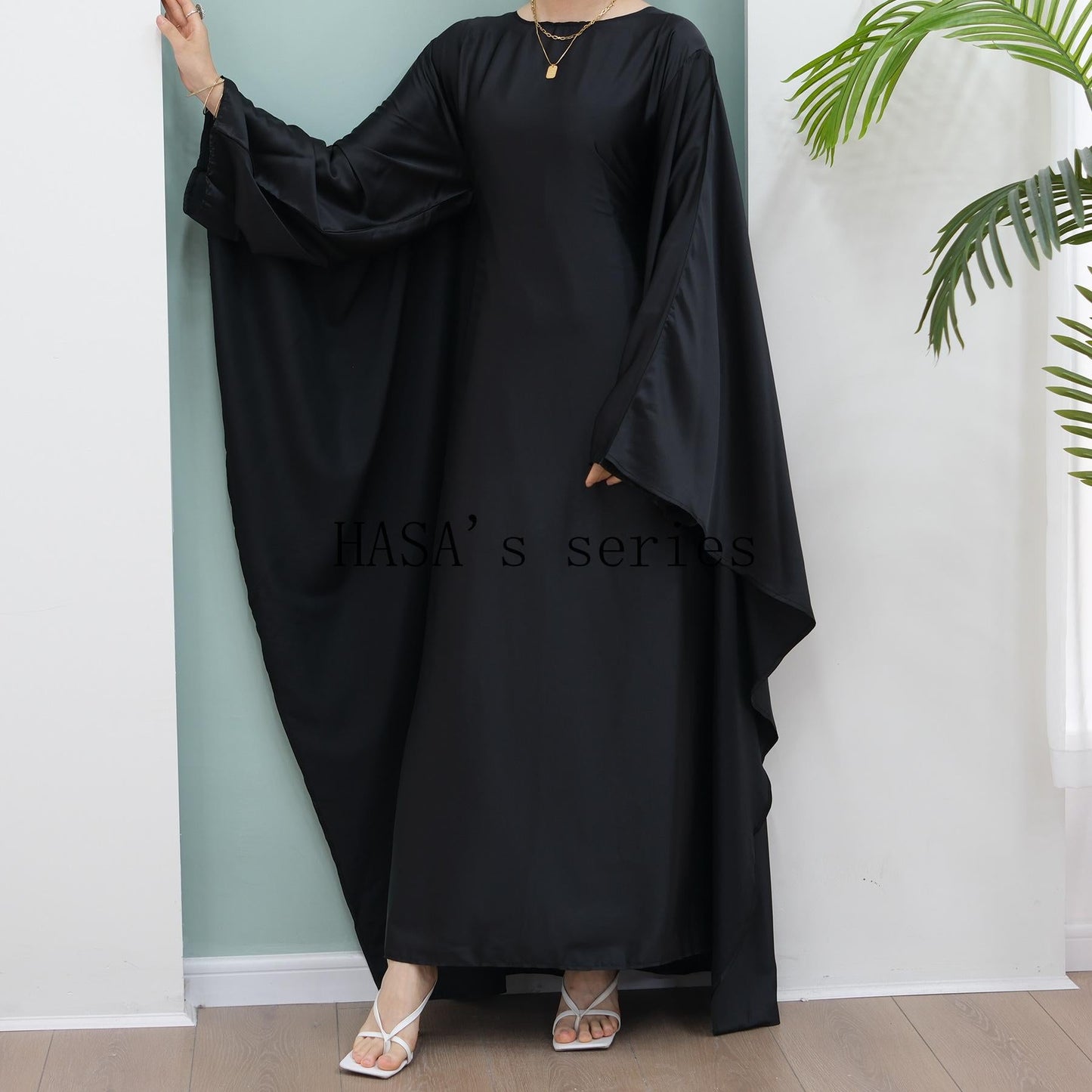 HS4835 High-density Stretch Satin Long Dress, Simple, Elegant, and Comfortable To Wear.