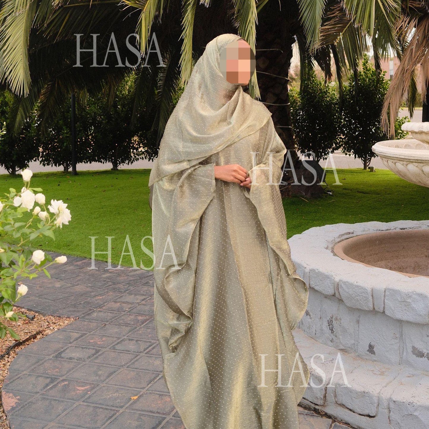 HA6493 Lightweight Ice Flower Ruffle Textured Rhinestone Robe Three-Piece Set