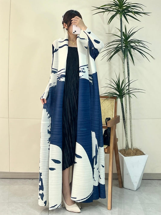 HS6725 Indigo Whispers Navy & White Abstract Printed Abaya