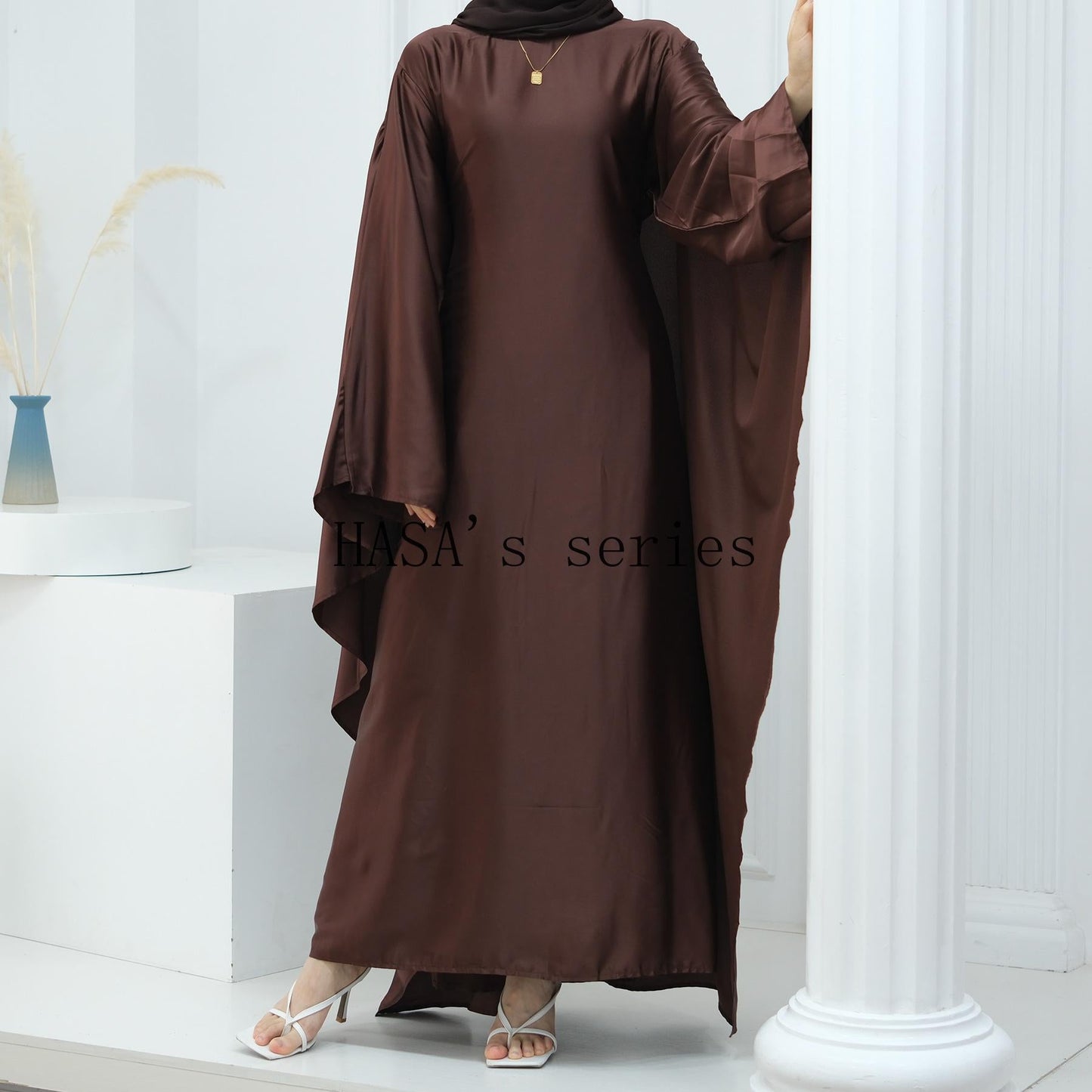 HS4835 High-density Stretch Satin Long Dress, Simple, Elegant, and Comfortable To Wear.