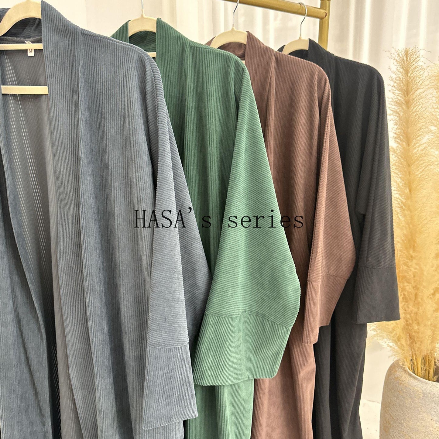HA5489 Loose Swing Cardigan Dress - A Comfortable and Casual Fall and Winter Essential
