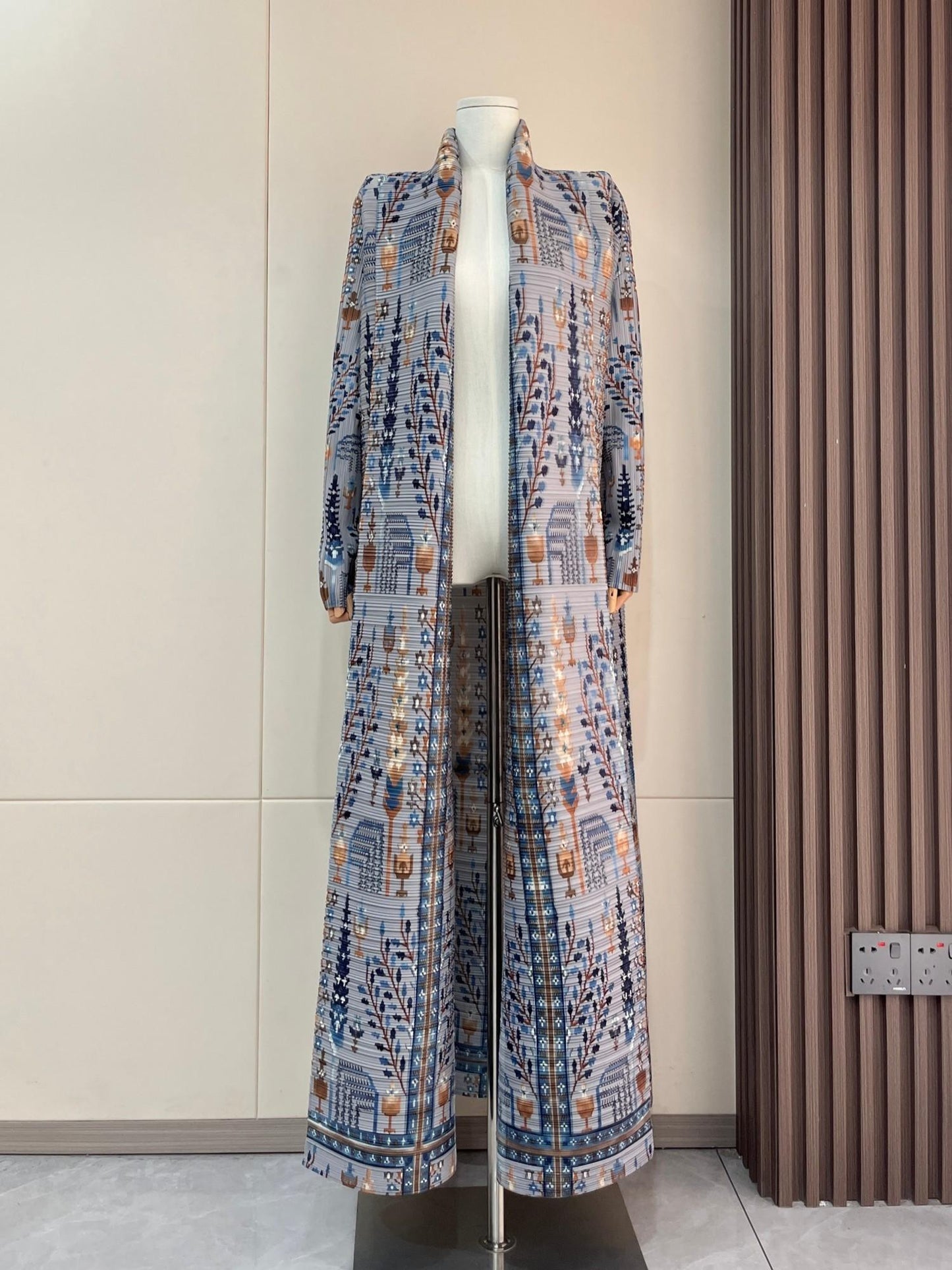 HS5842 Vintage-style Textured Open-front Long Coat