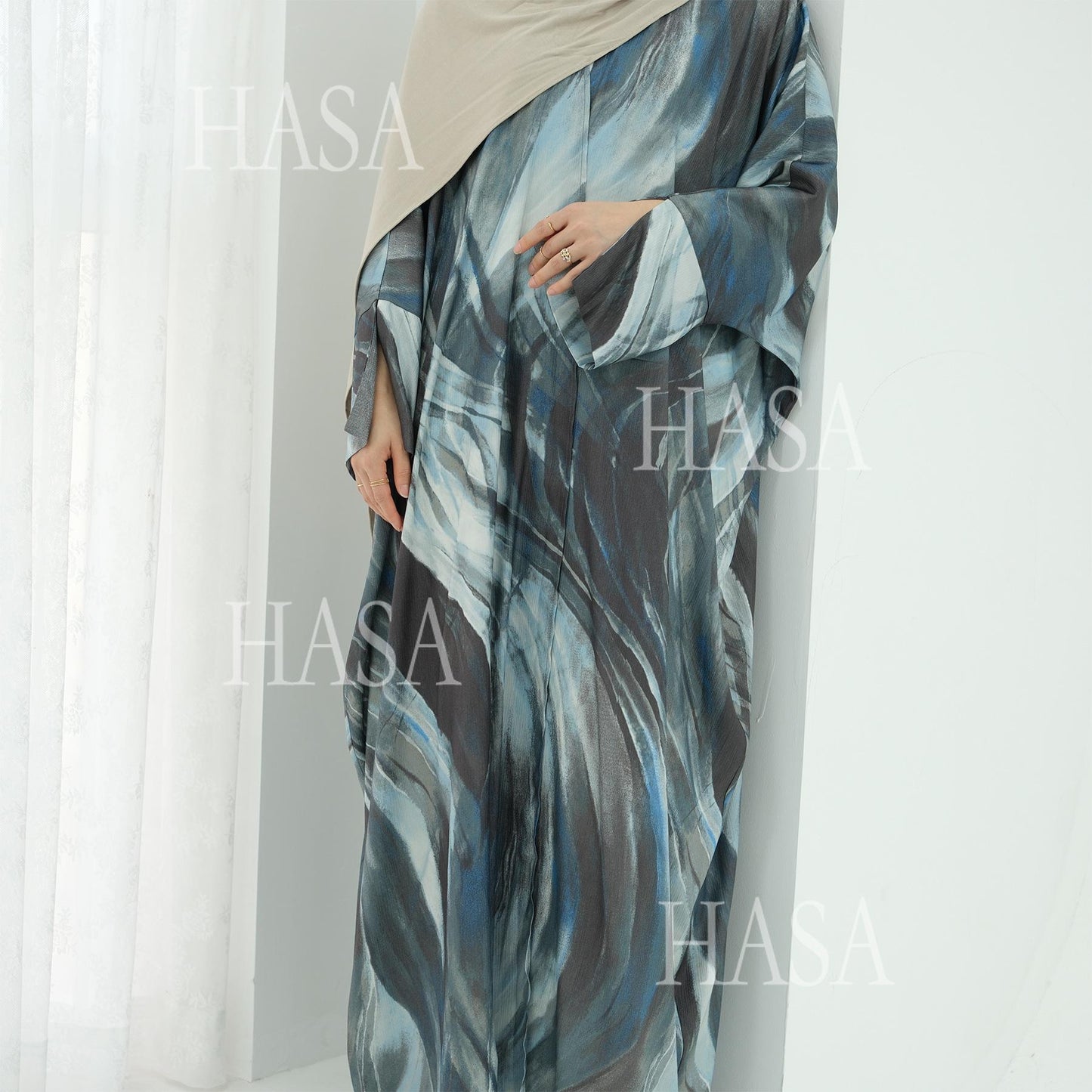 HA6509 Abstract Printed Loose Abaya (Headscarf Not Included)