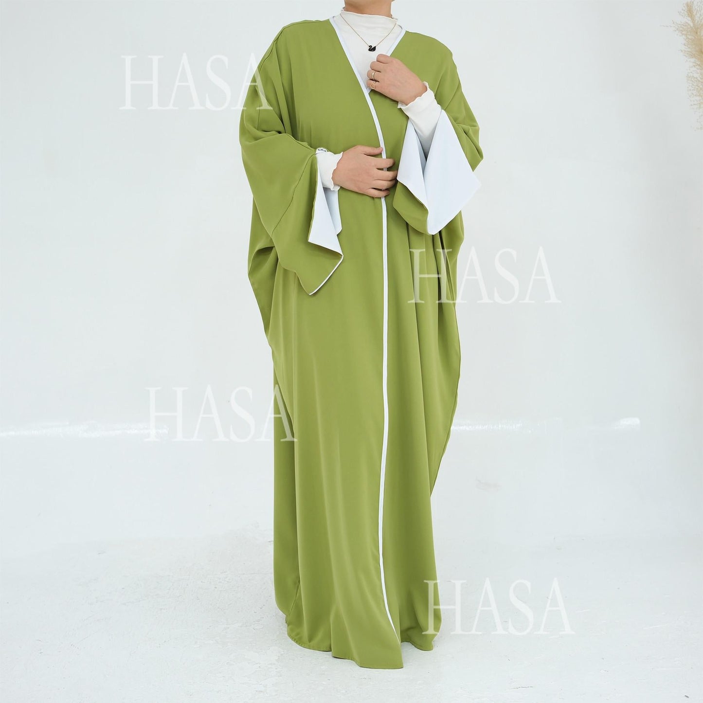 HA5877 The Loose-fitting Robe Has A Lightweight Silhouette That Is Perfect for Any Occasion open abaya outfit