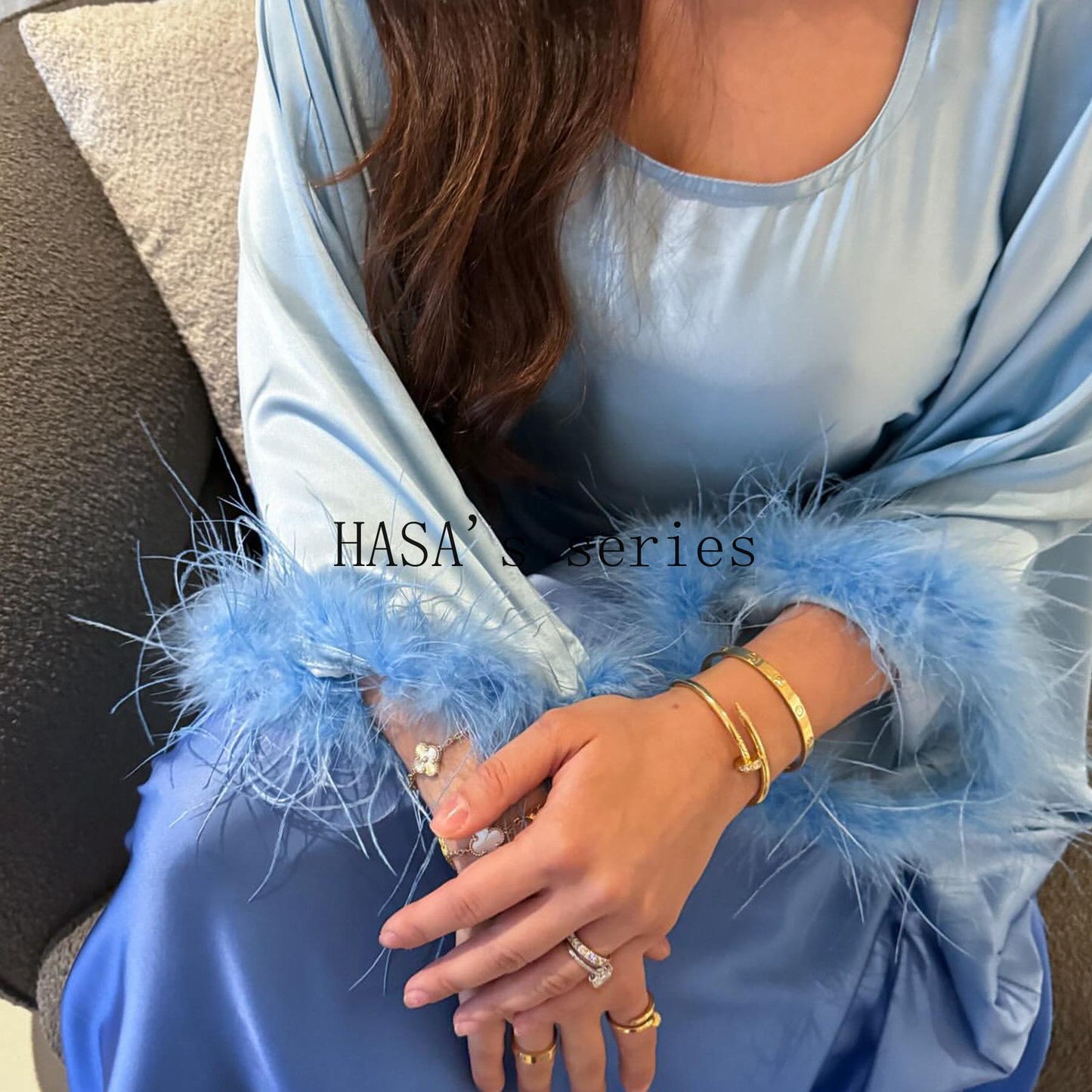HS5108 Elegant long dress with gradient color waist design and batwing sleeves.