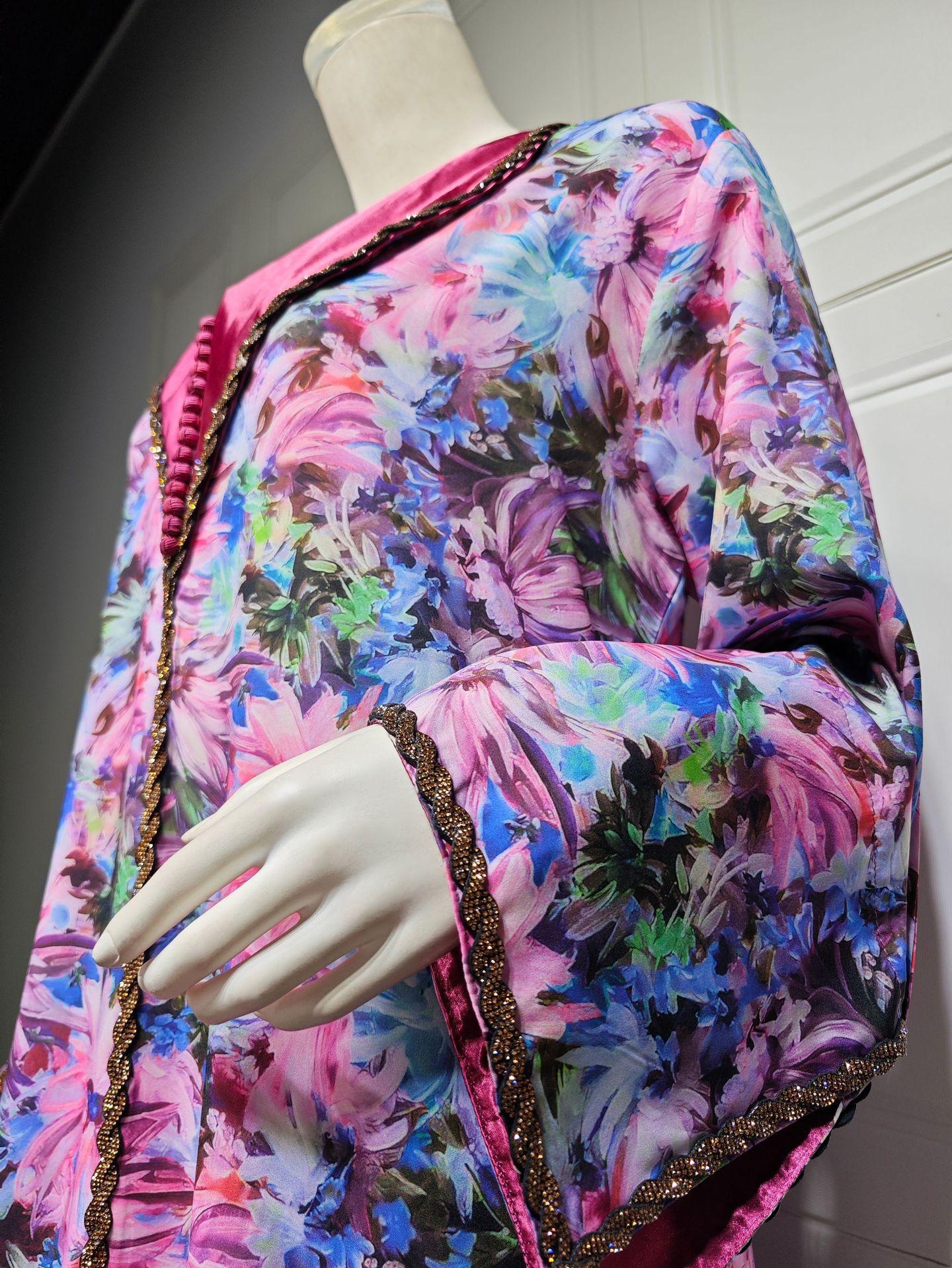 HAYA HAYA1070 Fashionable Printed Diamond Set Robe