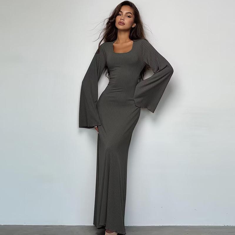 HAYA HAYA0676 Flared Long Sleeved High Waist Maxi Skirt with Lace-up Back