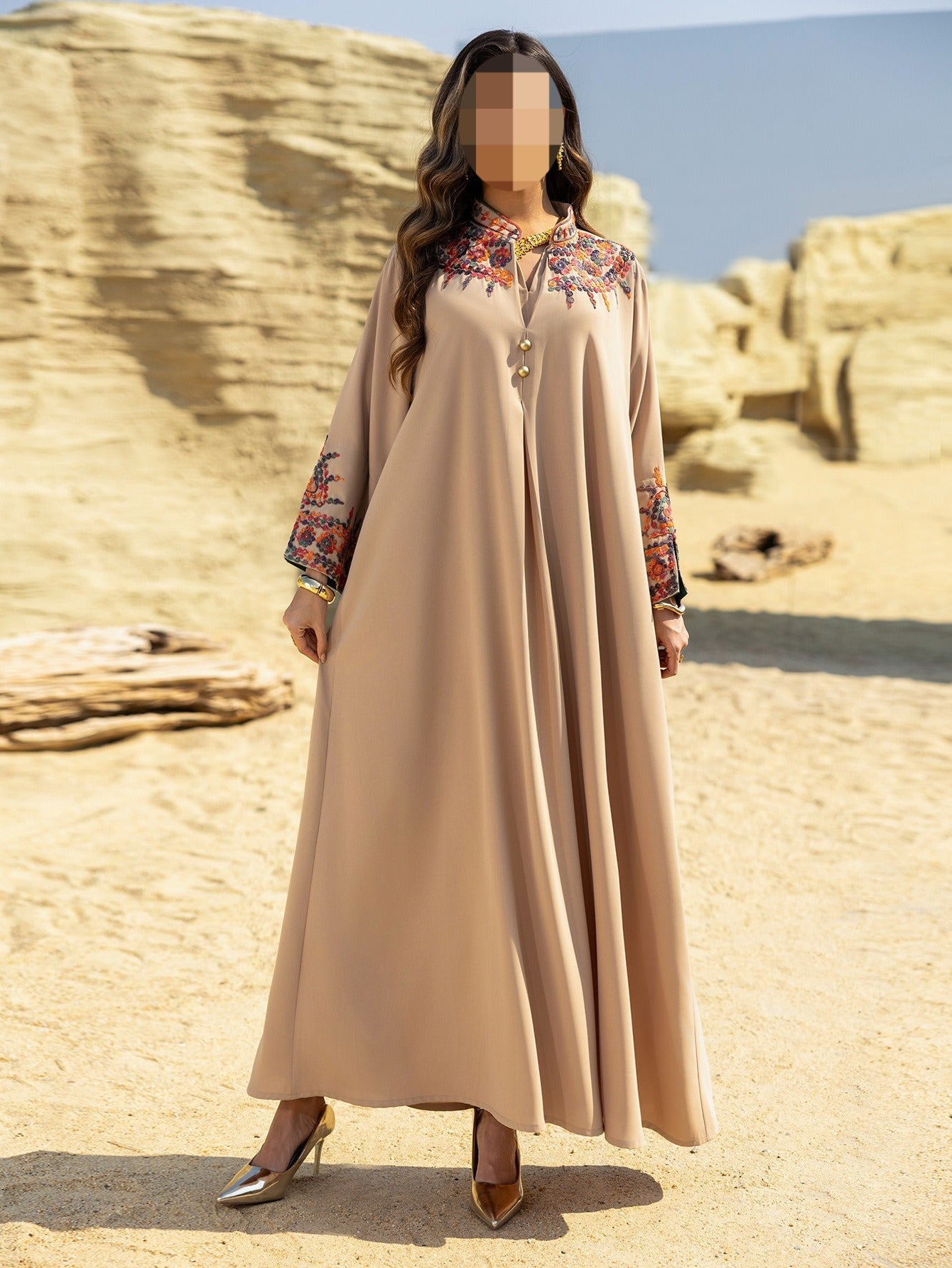 HA6655 Embroidered loose-fitting long dress | Soft drape and delicate cuff design